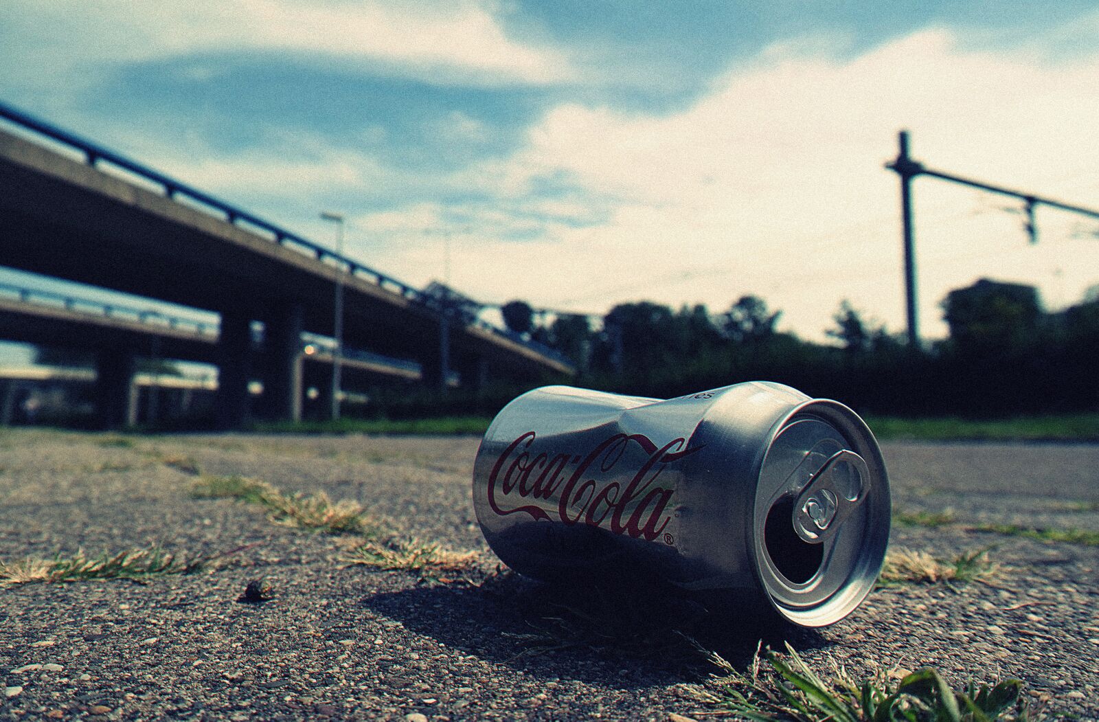 Samsung NX300 sample photo. Asphalt, automobile, can, close photography