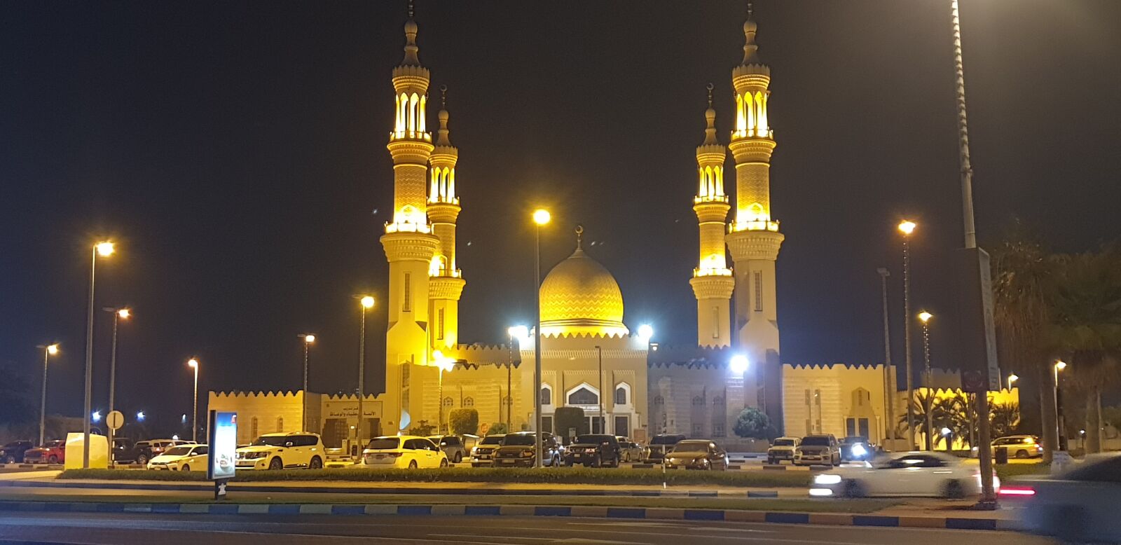Samsung Galaxy Note9 sample photo. Cami, dubai, uae photography