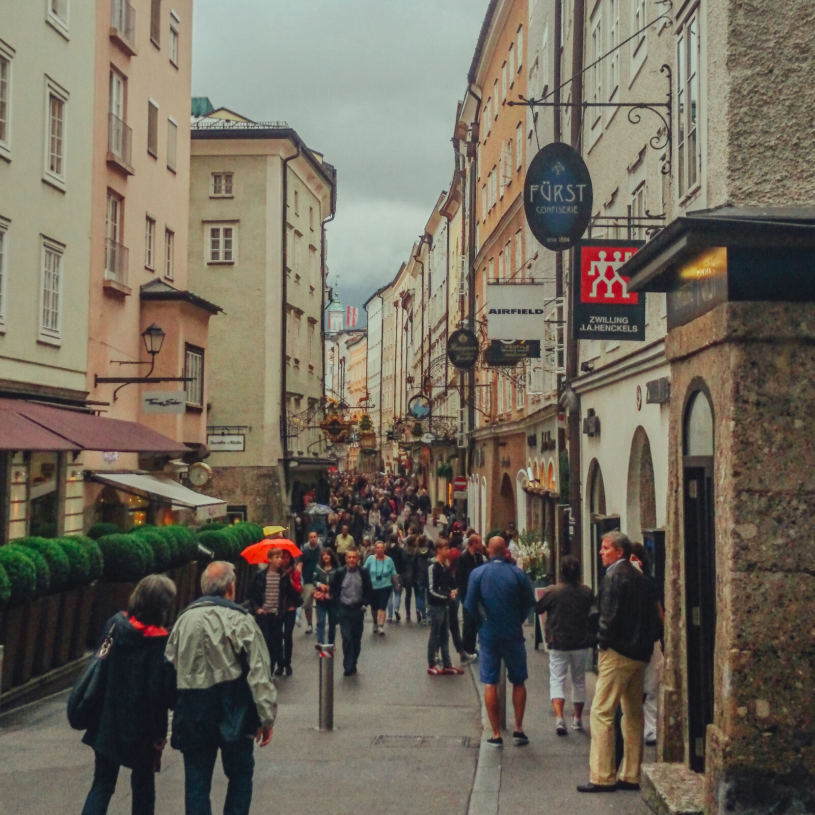 Sony Xperia Z1 sample photo. Austria, city, people, salzburg photography