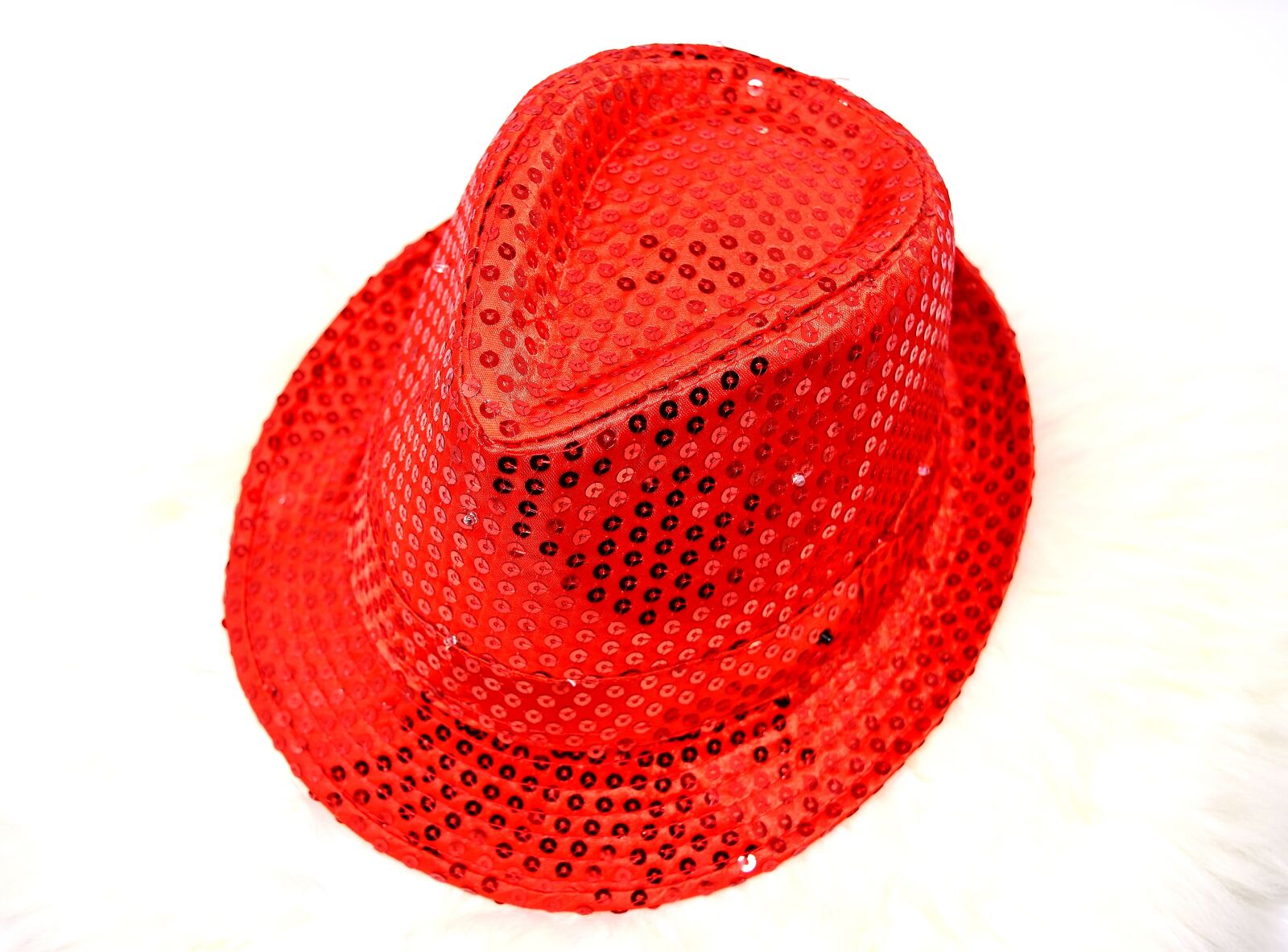 Nikon D7200 sample photo. Hat, sequins, headwear photography
