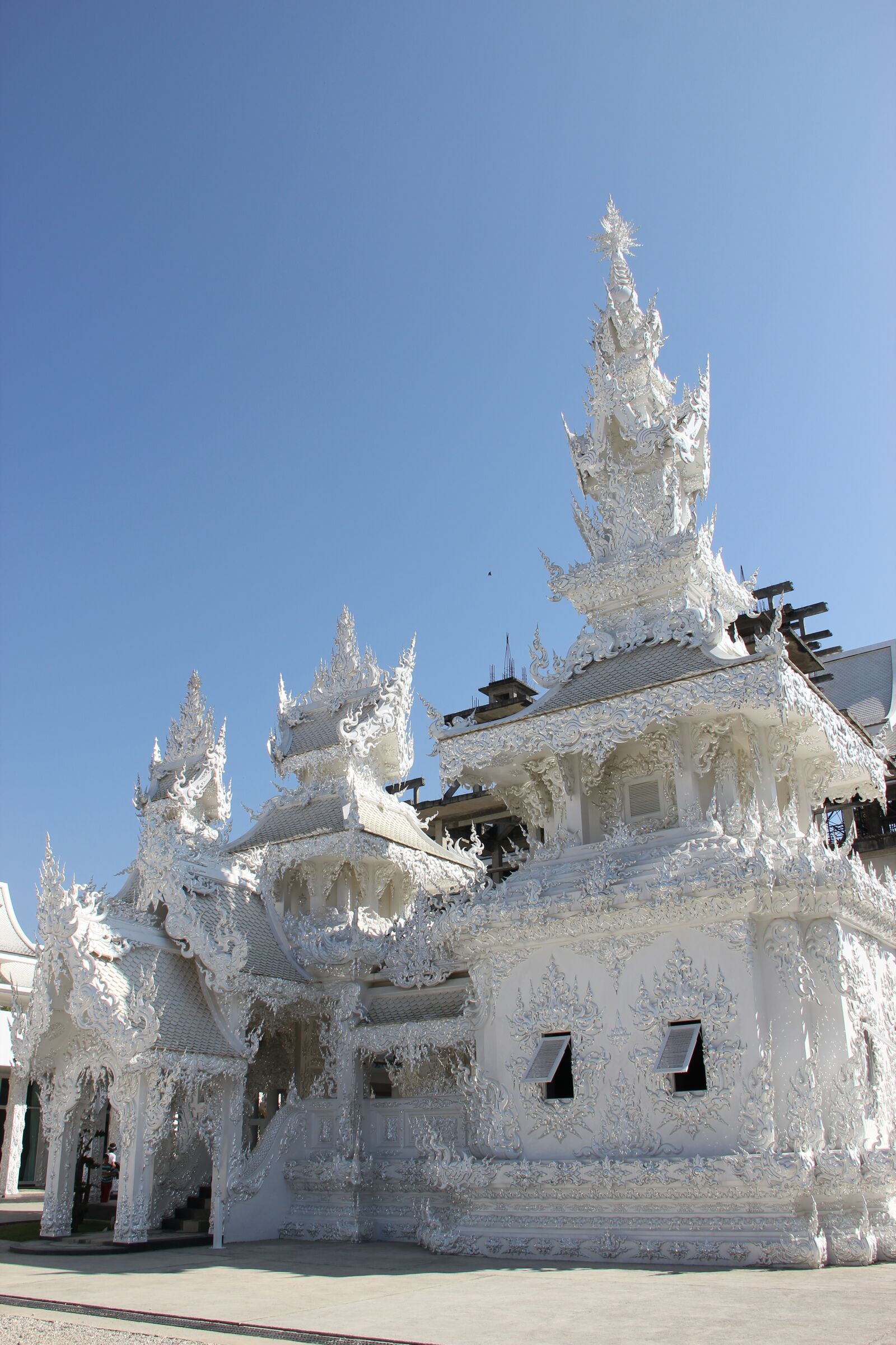 Canon EOS 550D (EOS Rebel T2i / EOS Kiss X4) sample photo. Wat rong khun, chiang photography