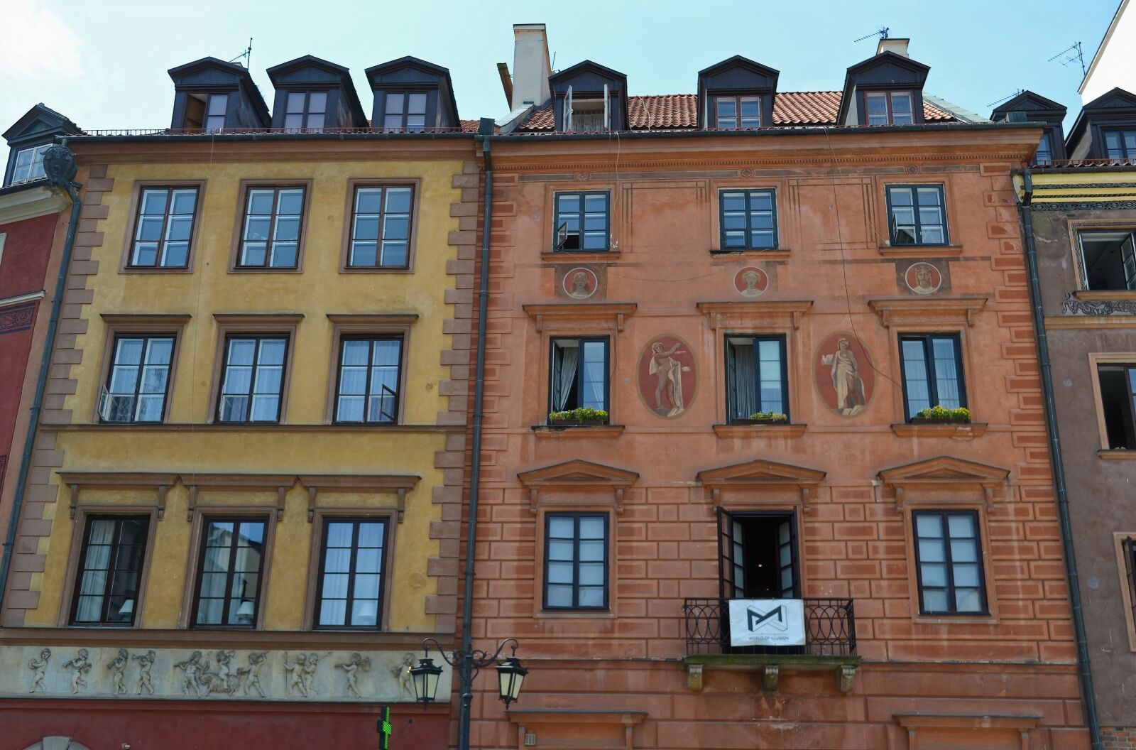 Nikon D3100 sample photo. The old buildings, the photography