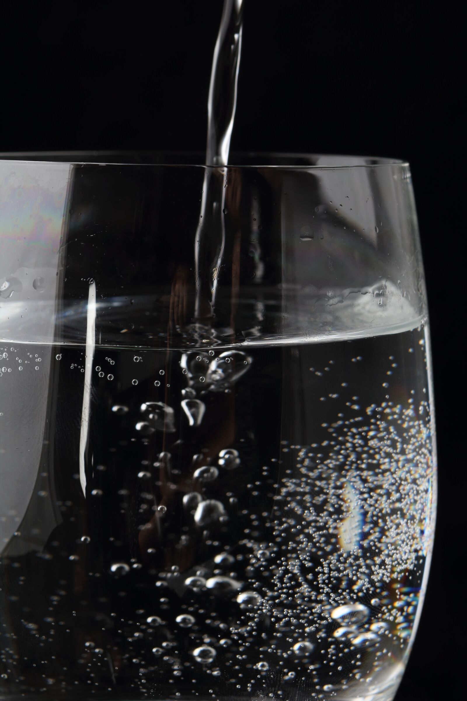 Canon EOS 1200D (EOS Rebel T5 / EOS Kiss X70 / EOS Hi) sample photo. Water glass, mineral water photography