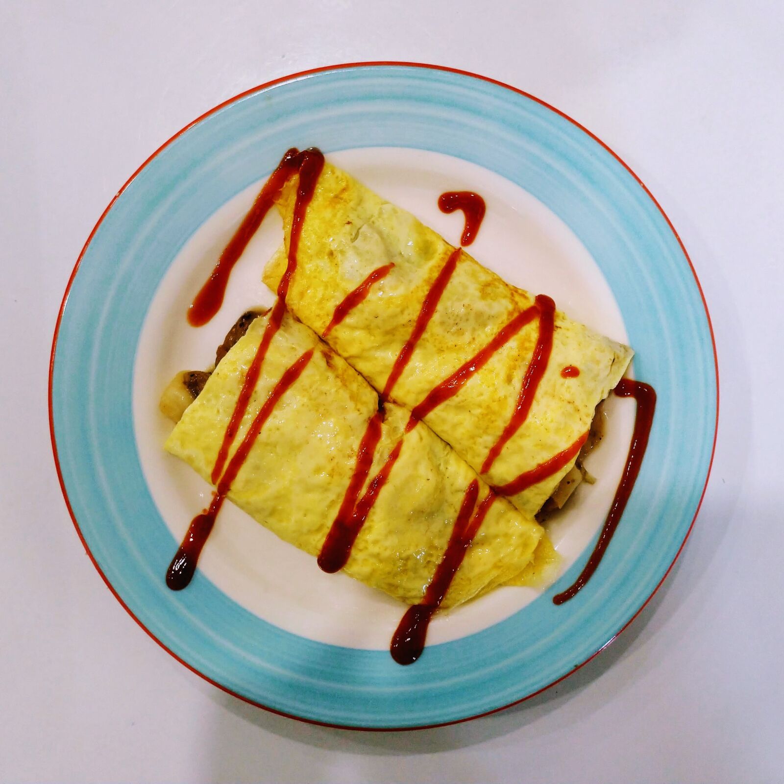 HMD Global Nokia 8 sample photo. Omelet, ketchup, blue plate photography