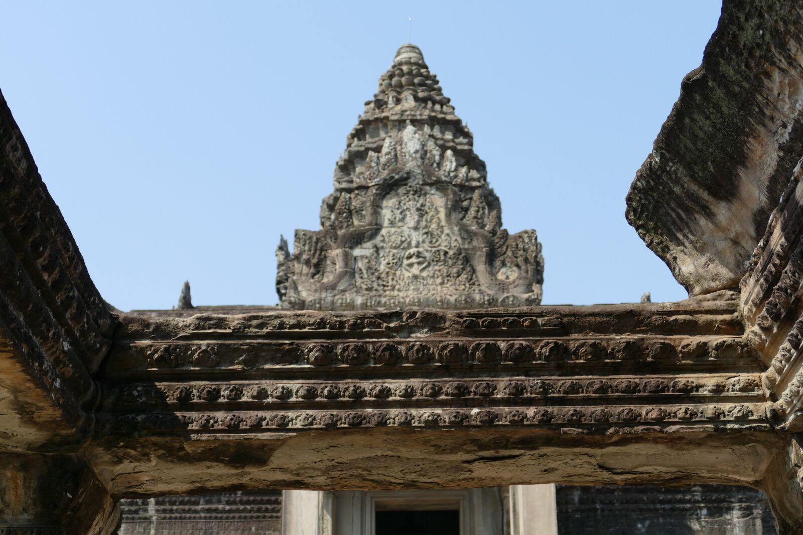 Panasonic Lumix DMC-FZ1000 sample photo. Angkor, angkor wat, cambodia photography
