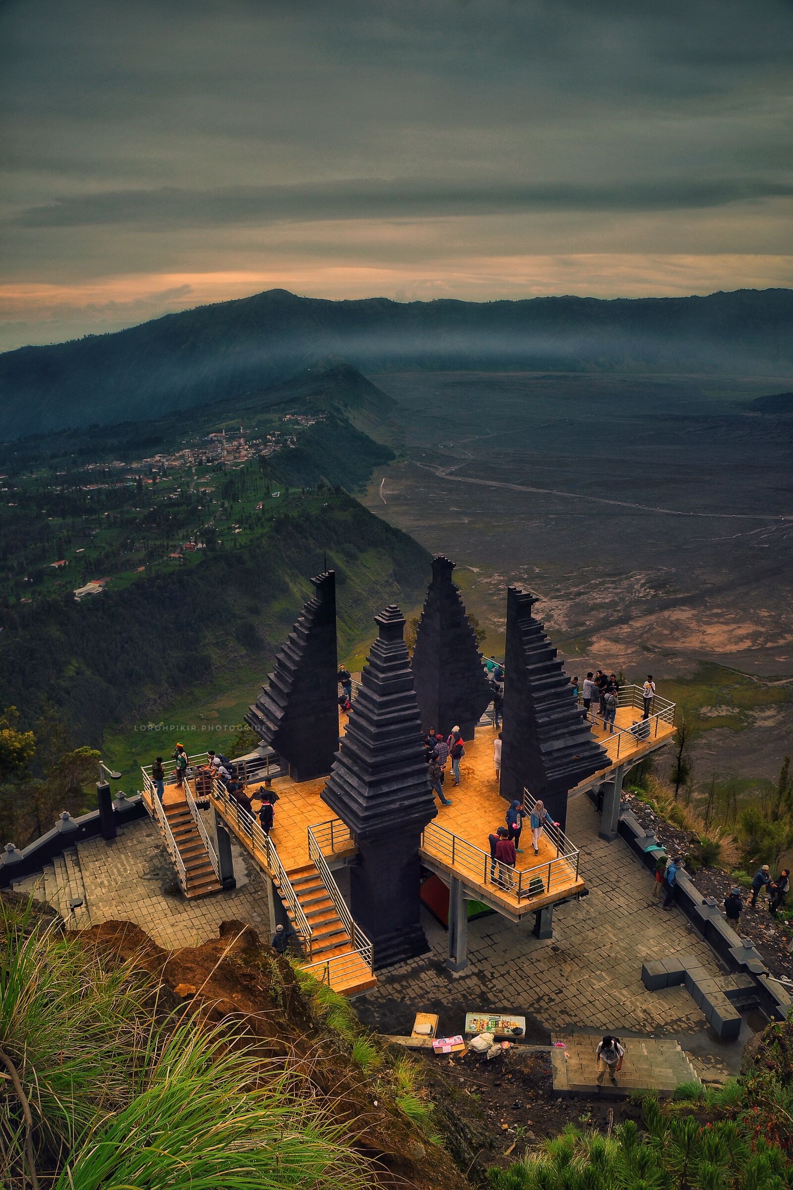 Nikon D3100 sample photo. Serunipint, viewsunrise, bromo photography