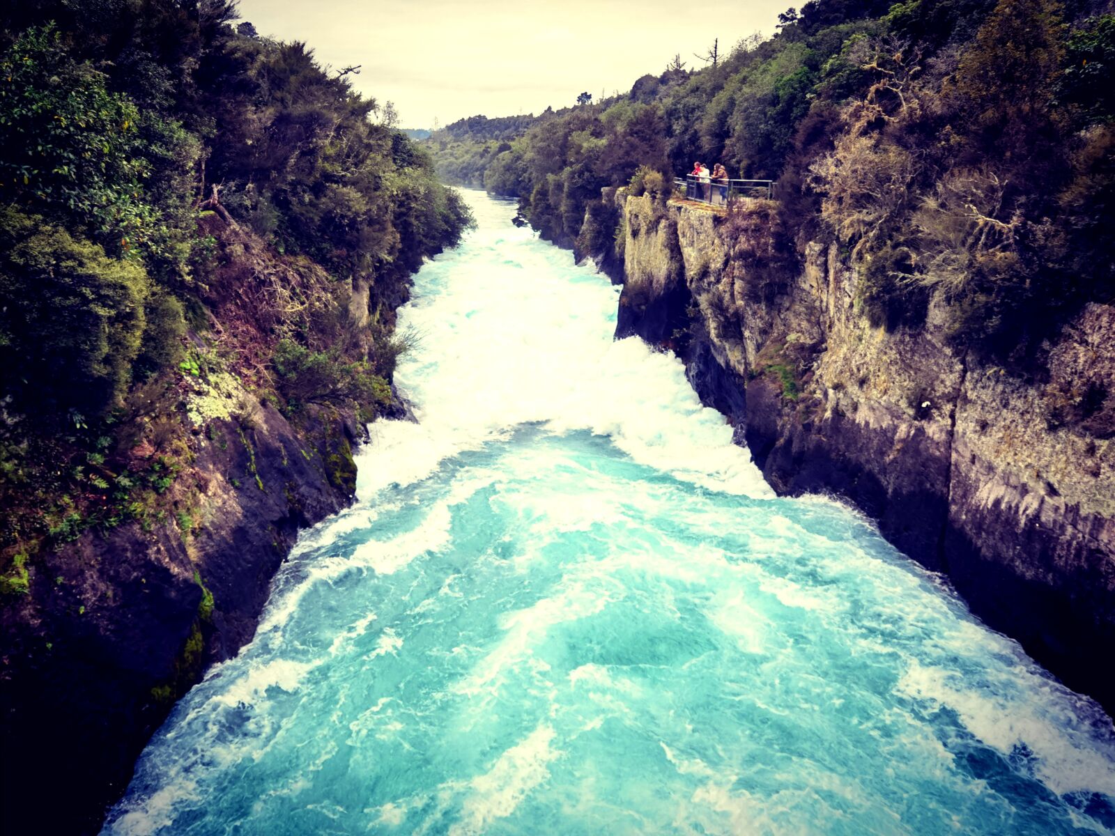 HUAWEI ELS-NX9 sample photo. Huka falls, taupo, new photography
