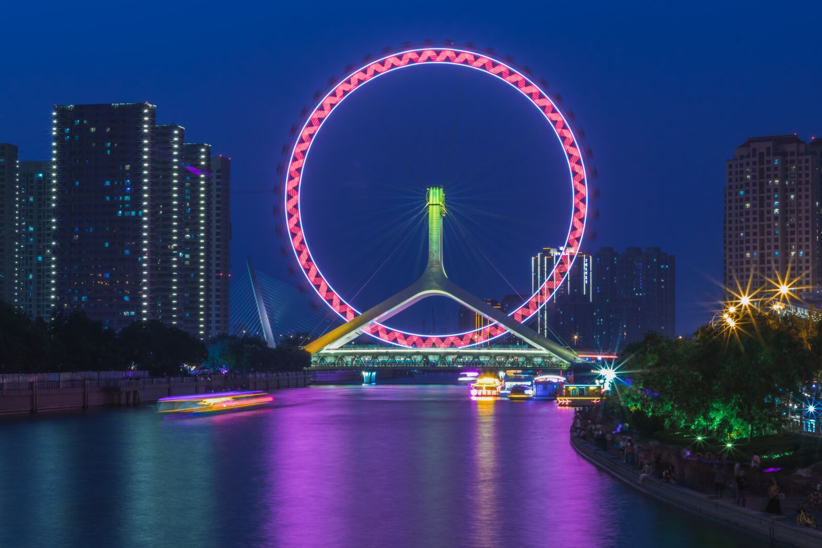 Canon EOS M100 sample photo. Tianjin, the ferris wheel photography