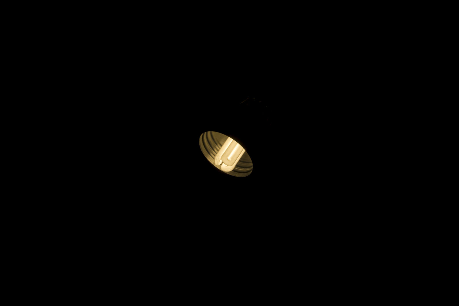 Nikon D7100 sample photo. Light, dark, lamp, light photography