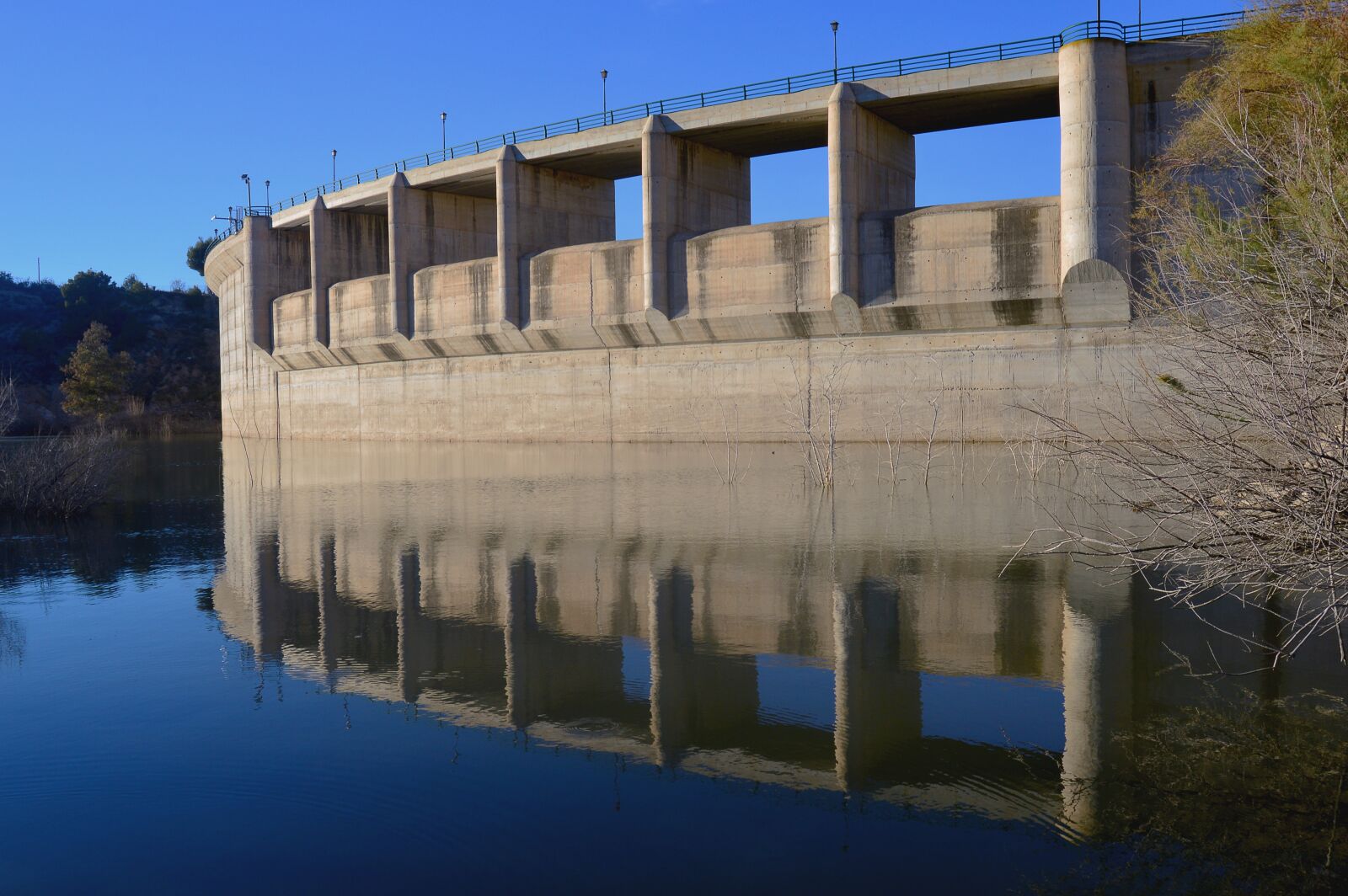 Nikon D3200 sample photo. Reservoir, engineering, construction photography