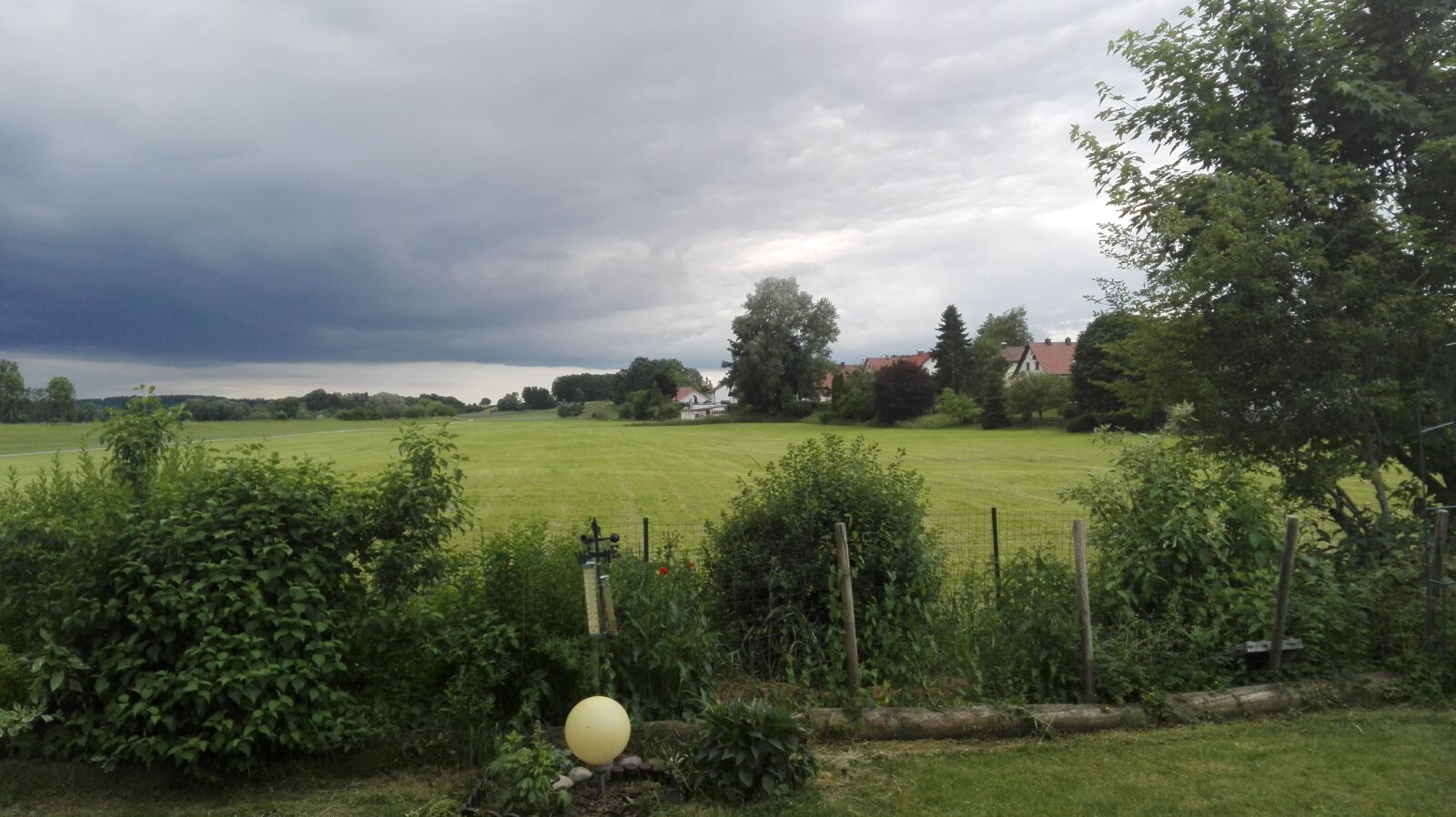 HUAWEI P8 Lite sample photo. Summer, weather, thunderstorm photography