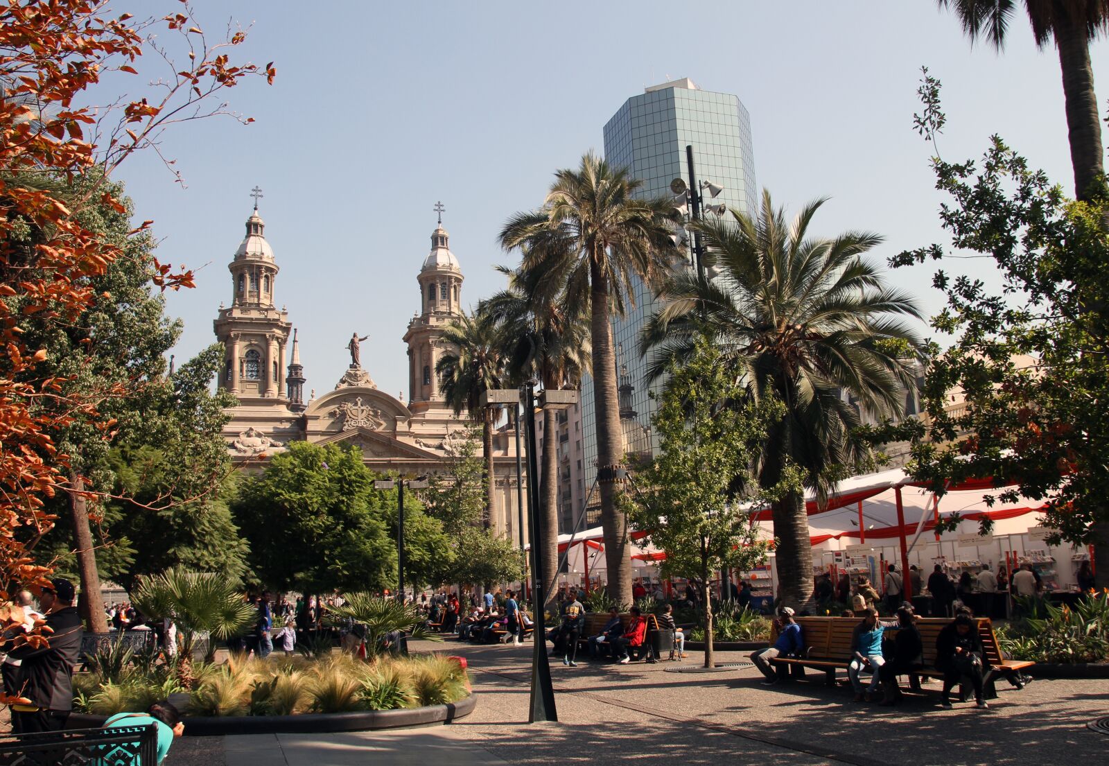 Canon EOS 7D sample photo. Square, santiago, chile photography
