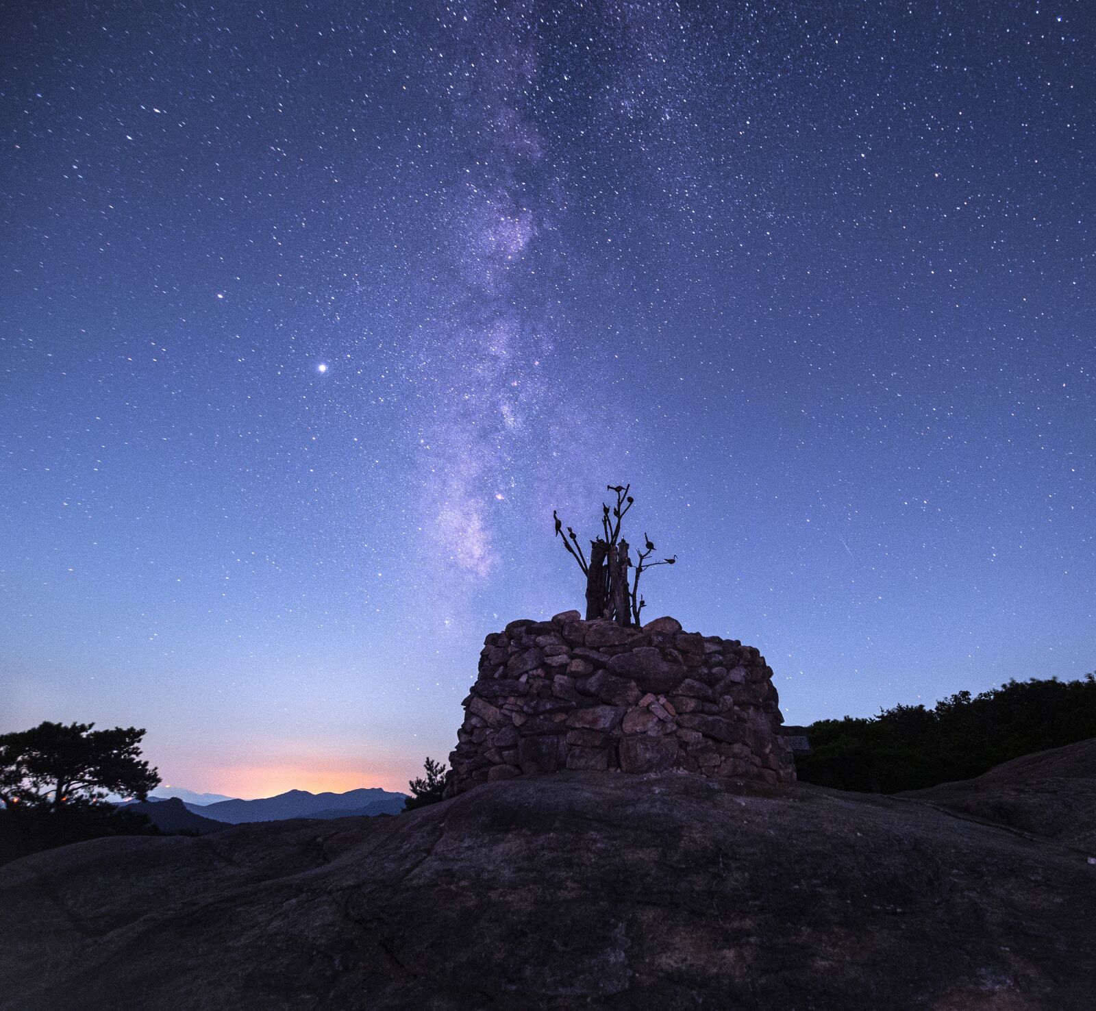 Canon EOS 6D + Canon EF 16-35mm F2.8L II USM sample photo. Mother-in-law, the milky way photography