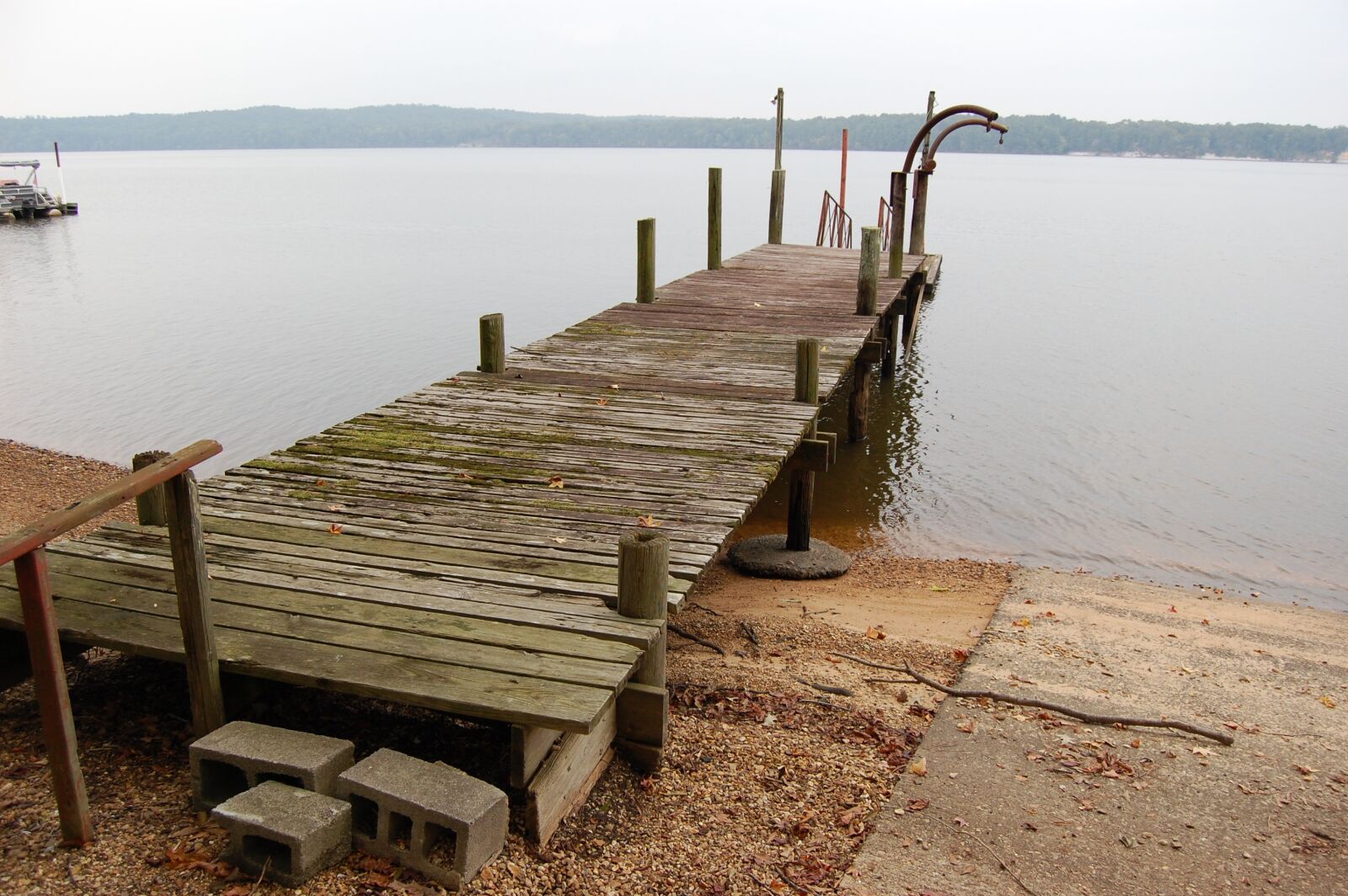 Nikon D40 sample photo. Dock, antique, old photography