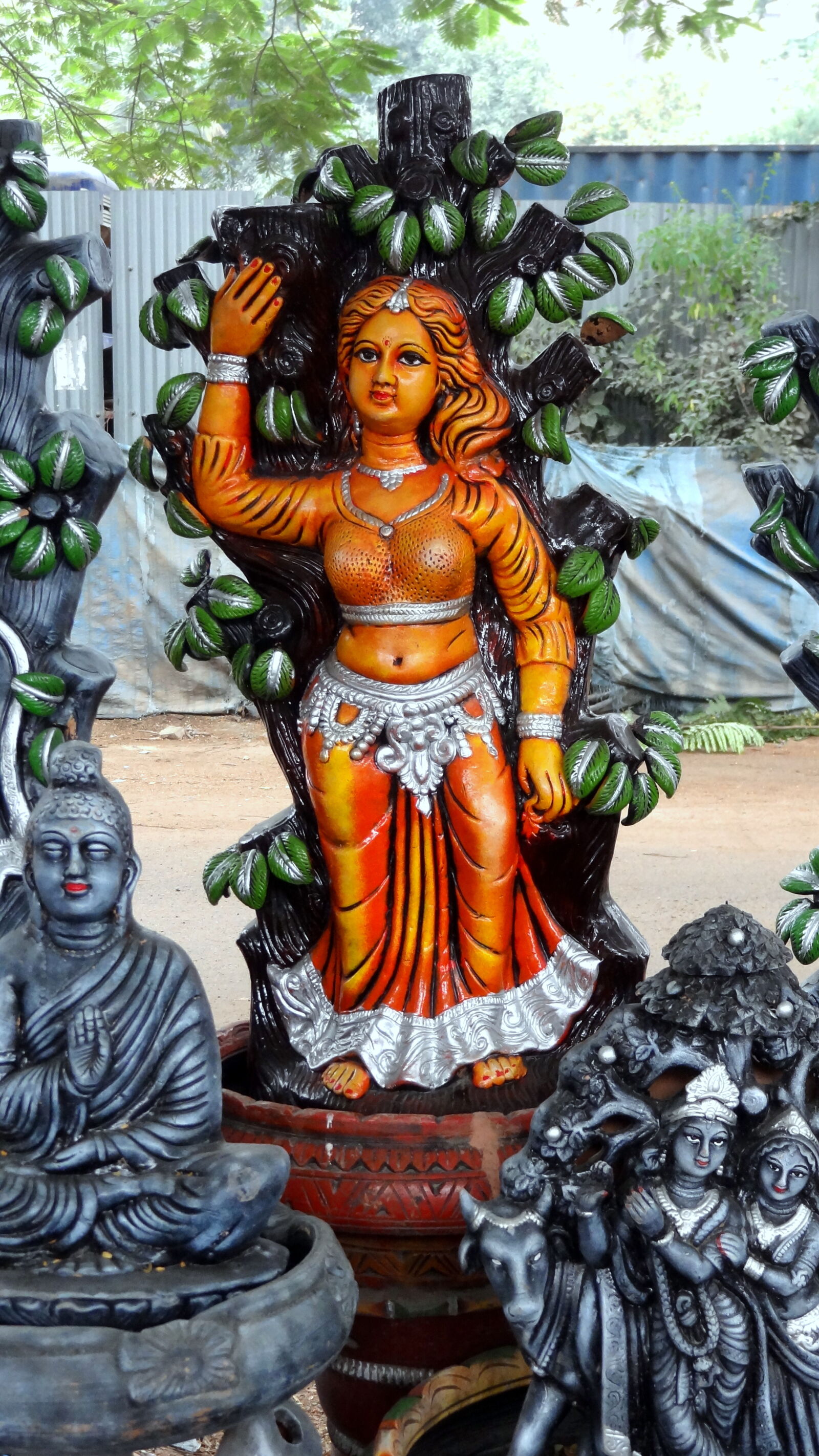 Sony Cyber-shot DSC-HX9V sample photo. Statue, in, temple photography