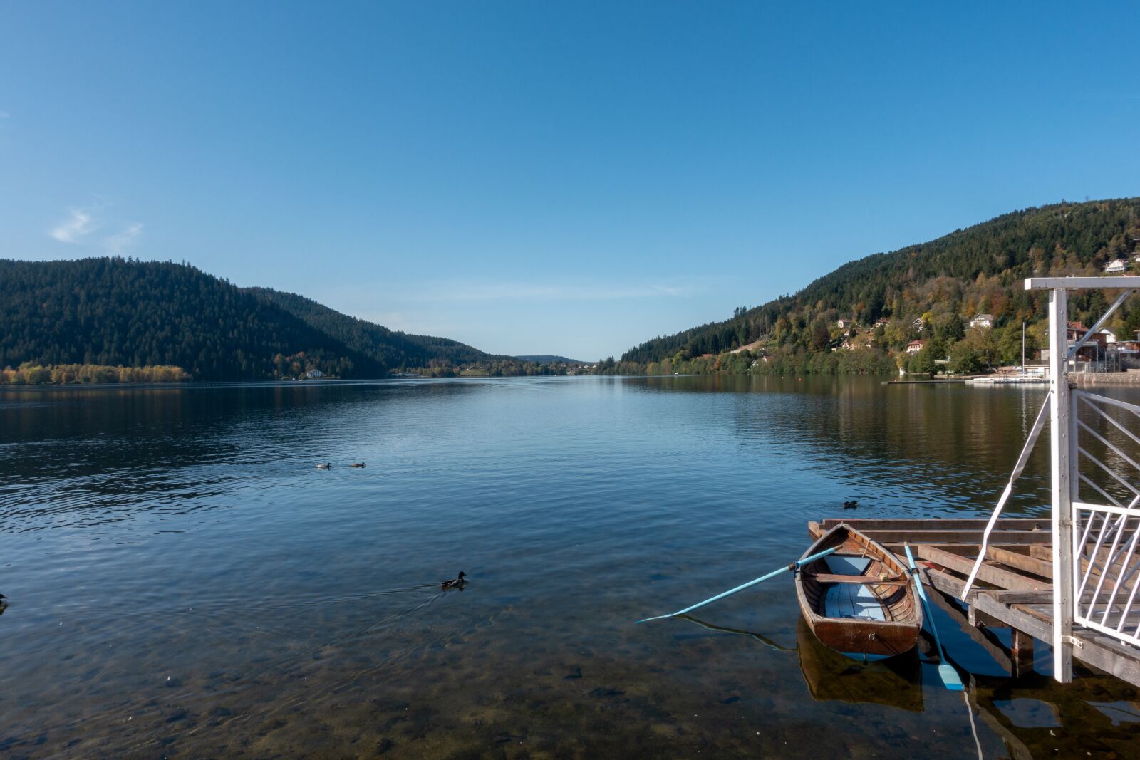 Sony Cyber-shot DSC-RX100 IV sample photo. Lake, fall, landscape photography
