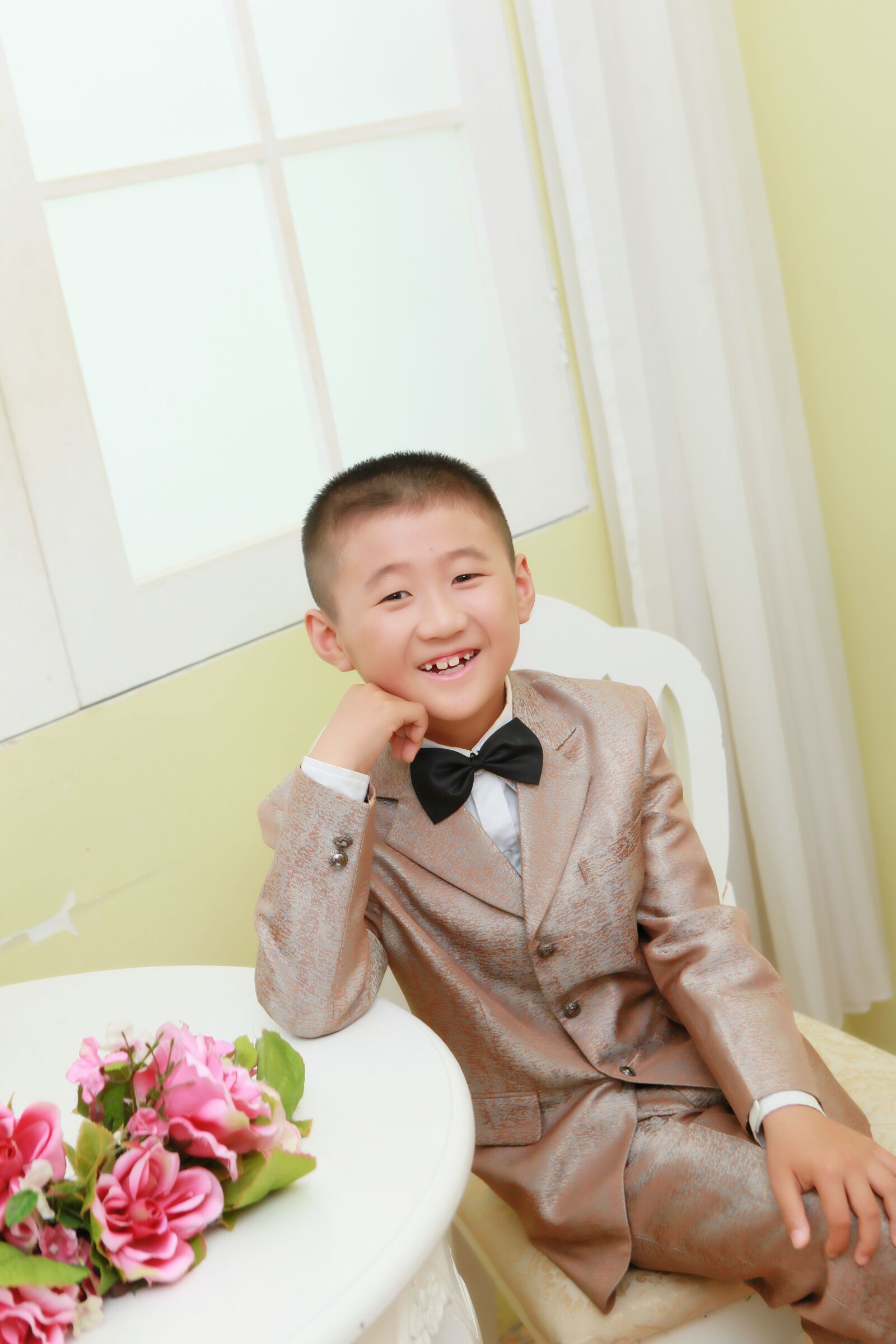 Canon EOS 5D Mark II sample photo. Handsome guy, boy, trend photography