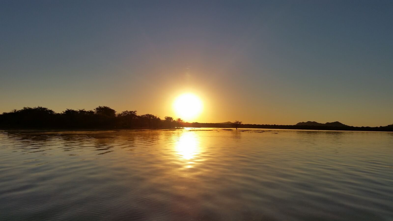 Samsung Galaxy S5 sample photo. Dam, sunset, water photography