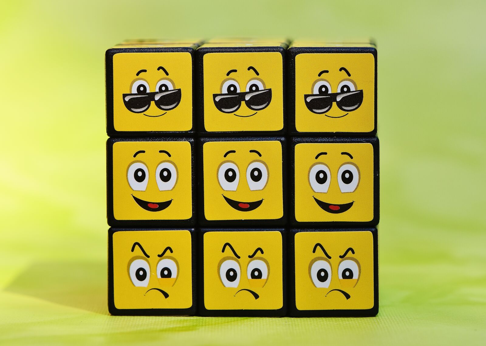 Nikon D7200 sample photo. Cube, smilies, various photography