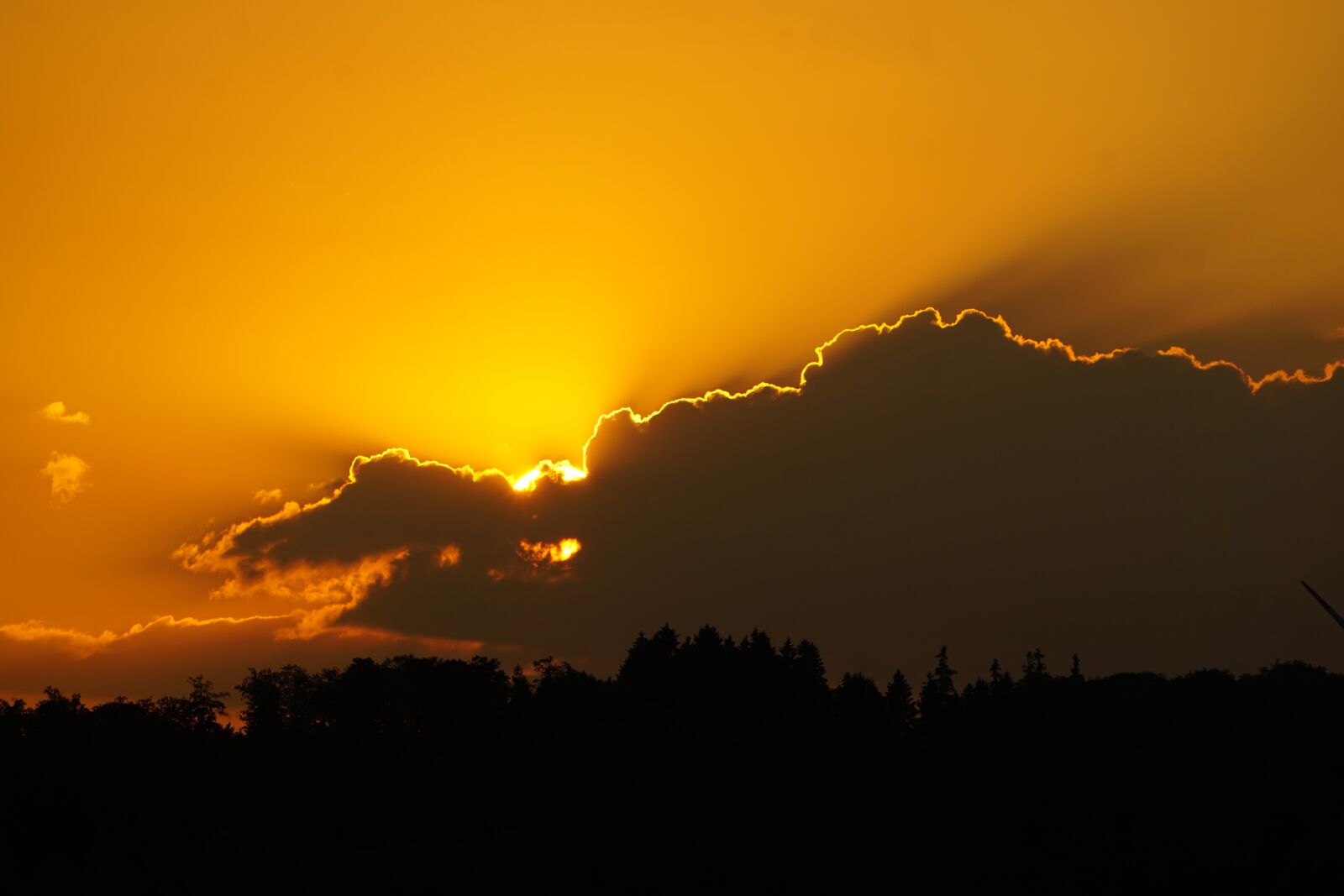 Sony a6000 sample photo. Sunset, cloud, sky photography