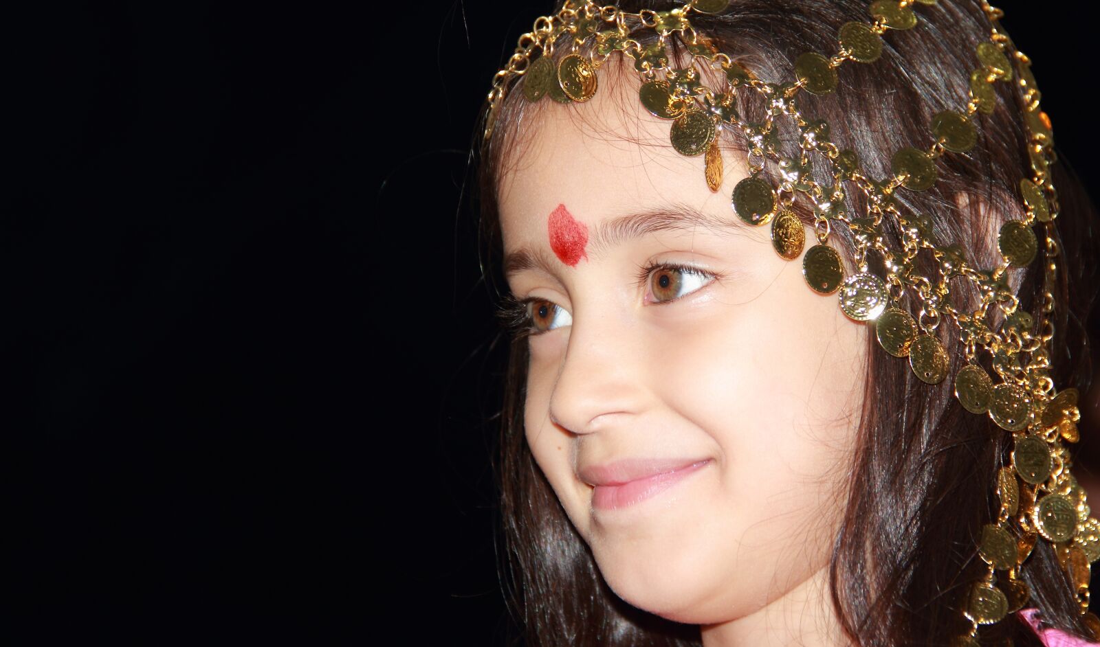 Canon EOS 60D sample photo. Girl, young, smile photography