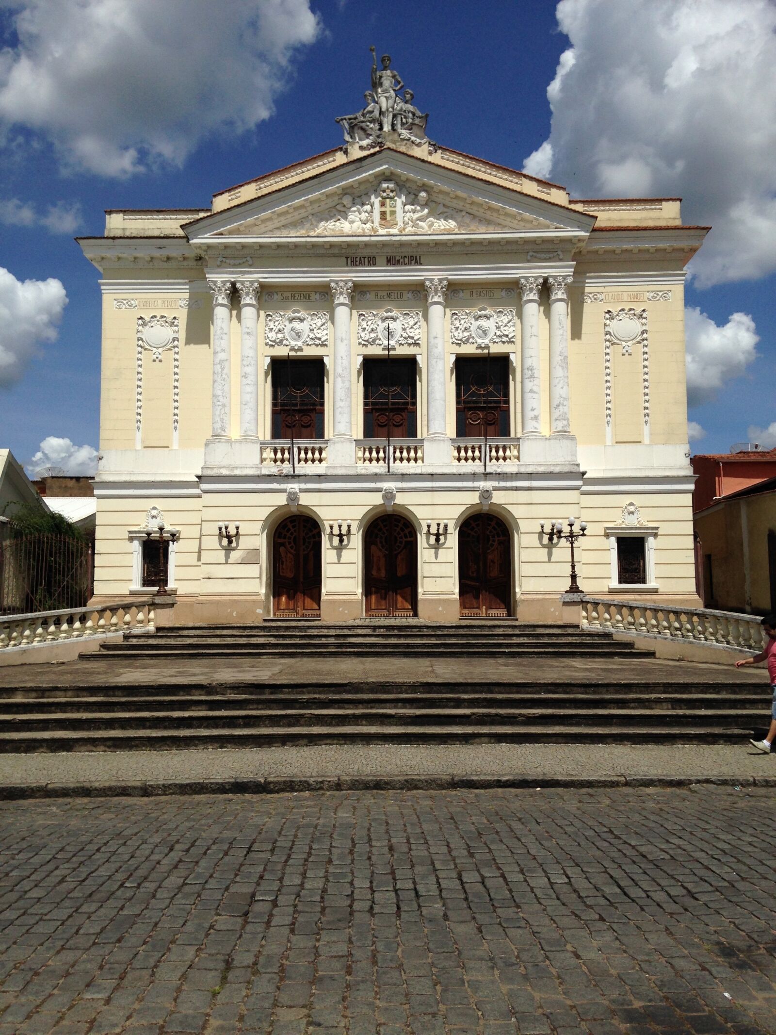 iPhone 5c back camera 4.12mm f/2.4 sample photo. Theatre, minas, brazil photography