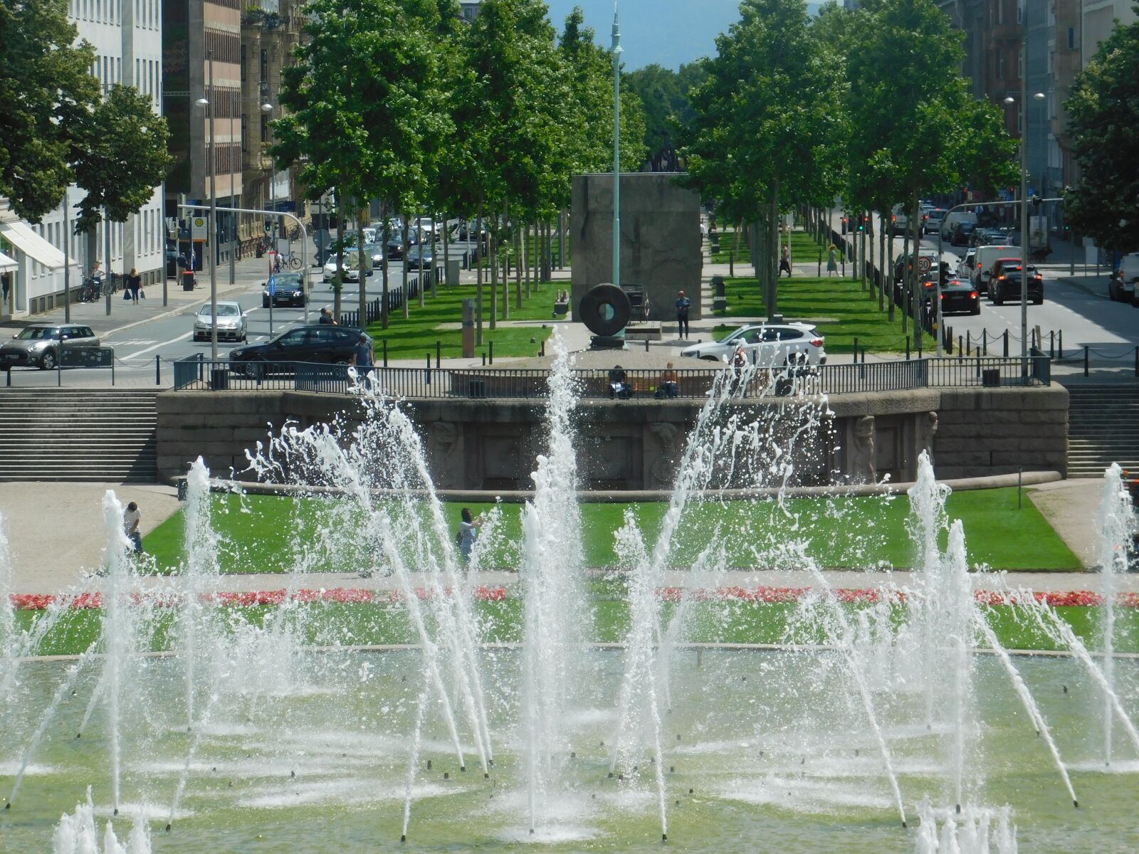 Nikon Coolpix B500 sample photo. Mannheim, fountain, water games photography