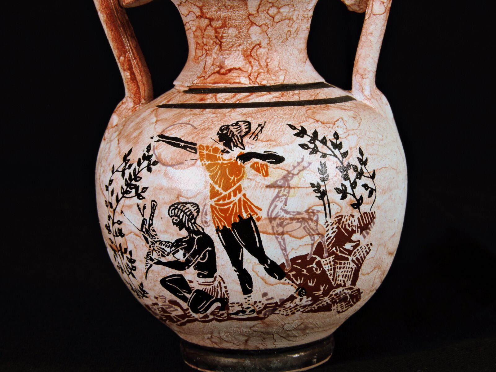 Nikon Coolpix P600 sample photo. Vase, amphora, painting photography