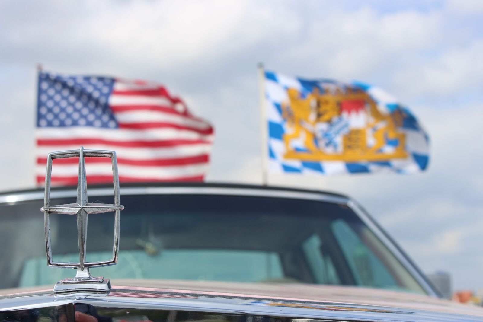 Canon EOS 700D (EOS Rebel T5i / EOS Kiss X7i) sample photo. Lincoln, continental, ford photography