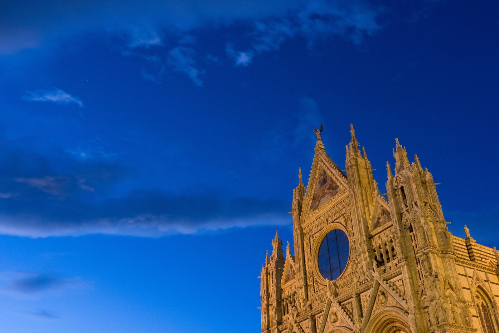 Panasonic Lumix DMC-GH2 sample photo. Cathedral, church, dom photography