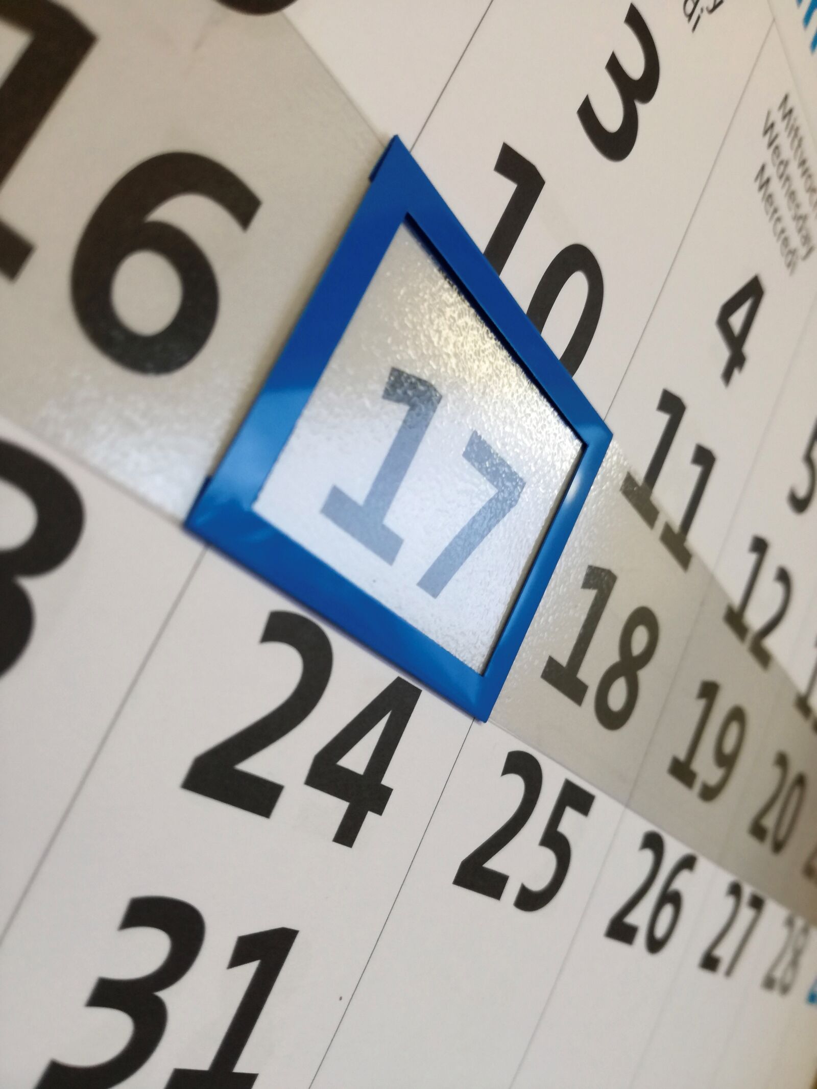 HUAWEI P9 LITE sample photo. Calendar, date, time photography