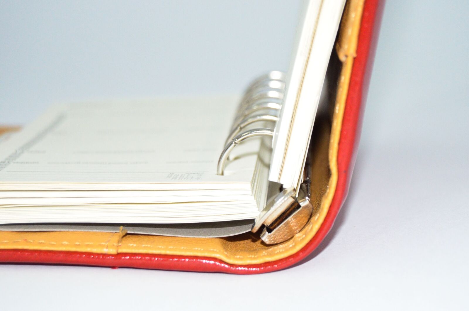 Nikon D5100 sample photo. Spiral, notebook, paper, note photography
