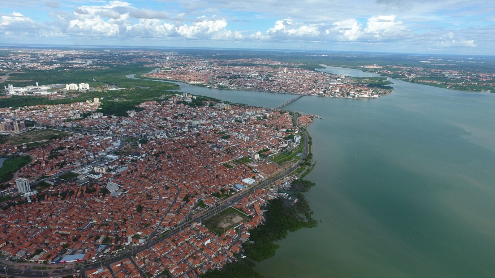 DJI FC330 sample photo. Big city, sea shore photography