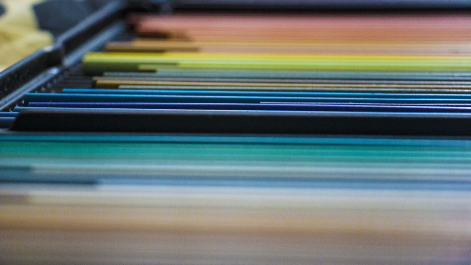 Canon EOS 70D sample photo. Colors, pencils, color photography