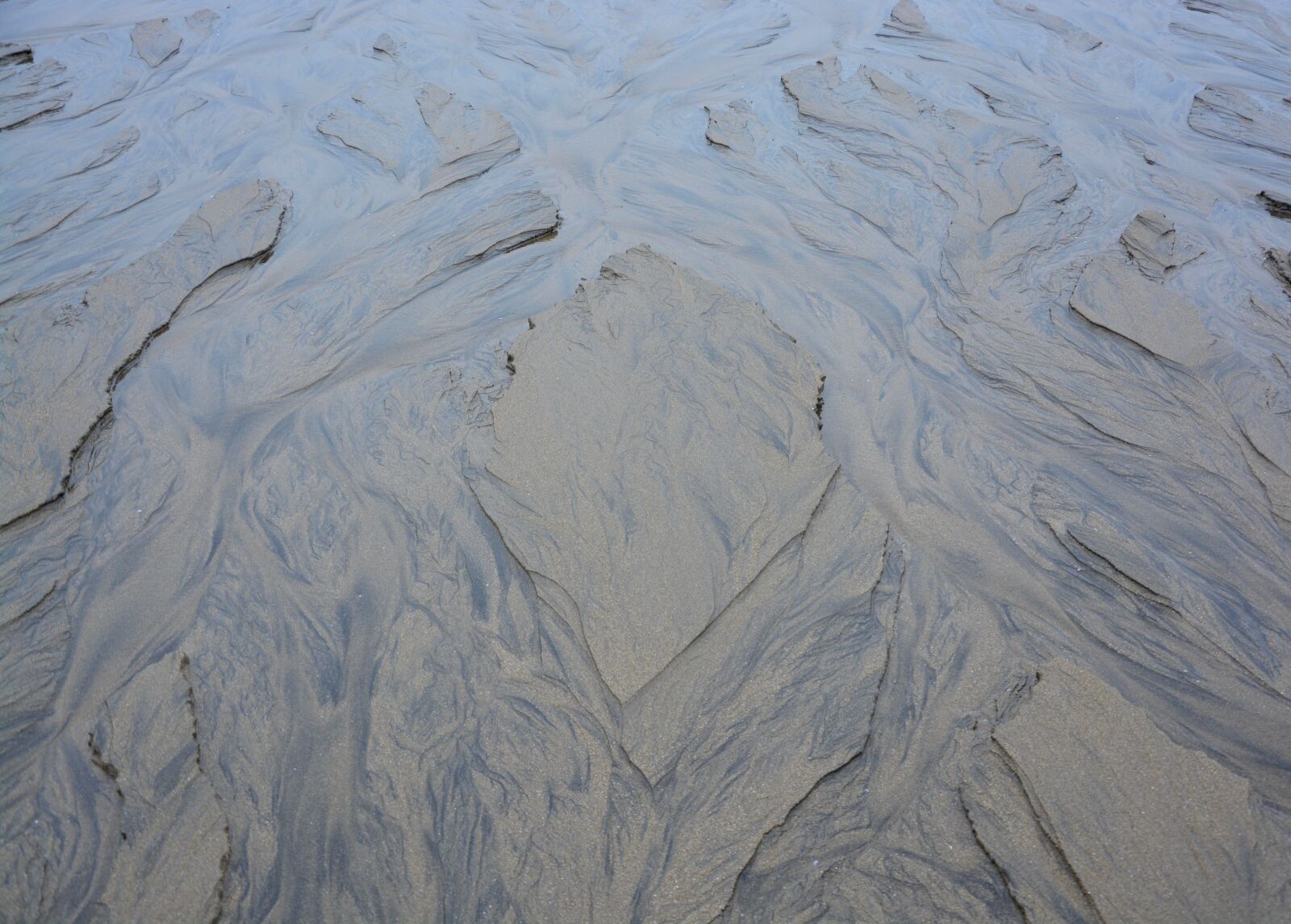 Nikon D5200 sample photo. Beach, furrows, sea ​​water photography