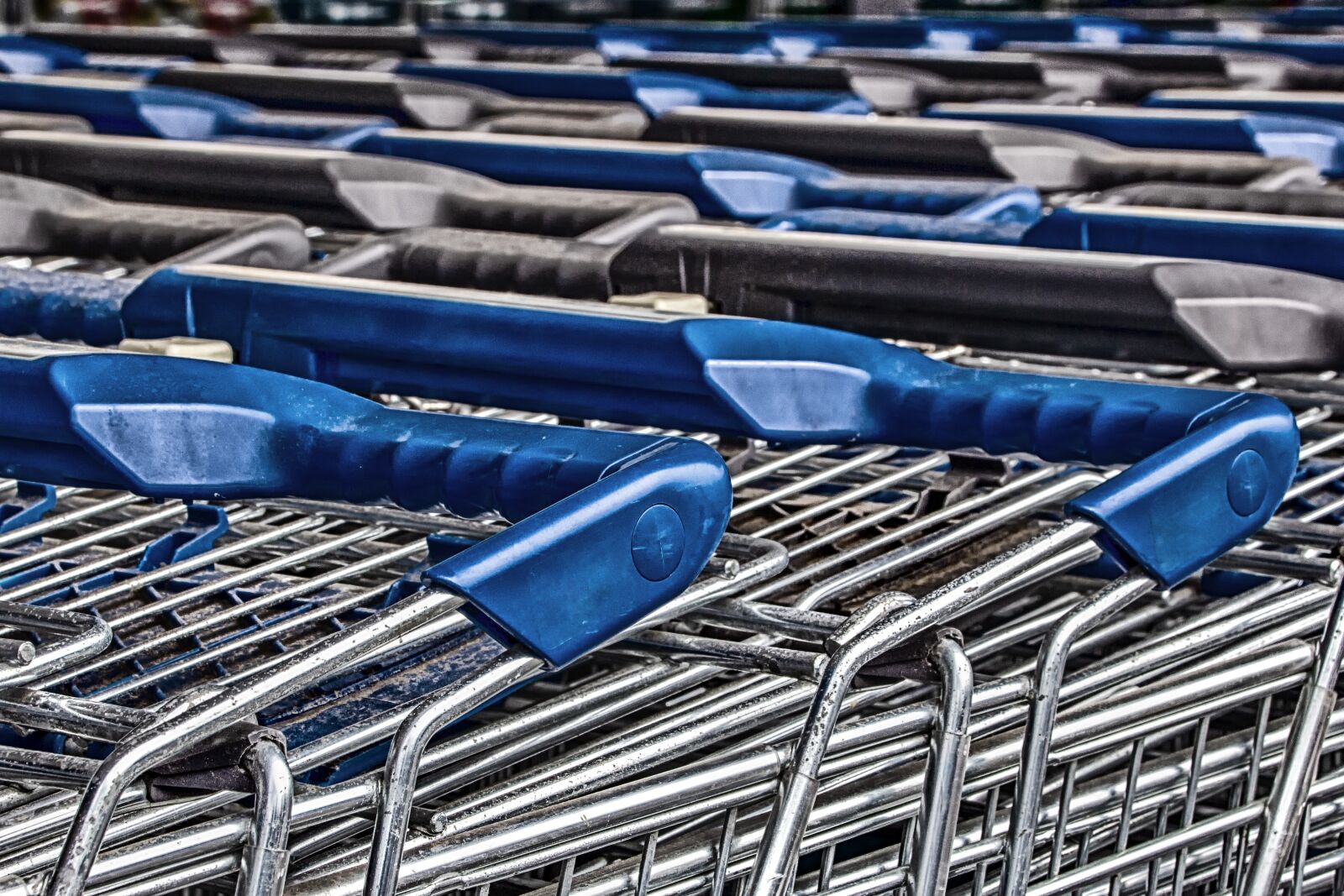 Canon EOS 60D sample photo. Shopping cart, zinc plated photography
