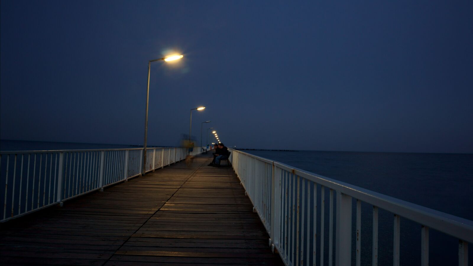 Sony E 16-50mm F3.5-5.6 PZ OSS sample photo. Night, sea, nature landscape photography