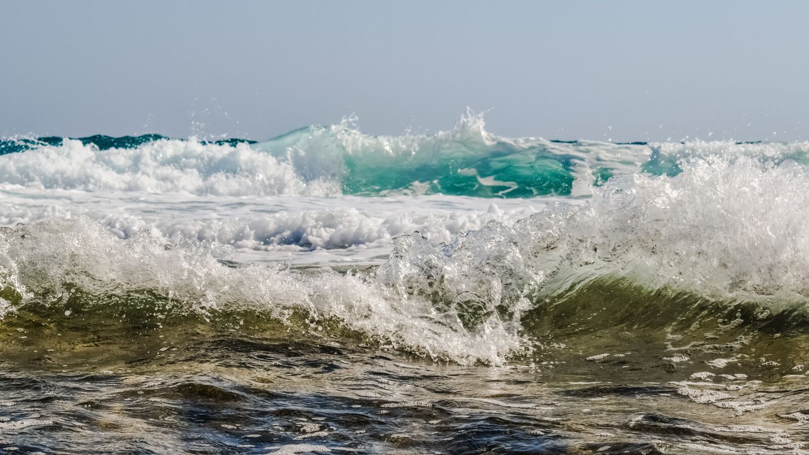Nikon D3300 sample photo. Wave, smashing, foam photography