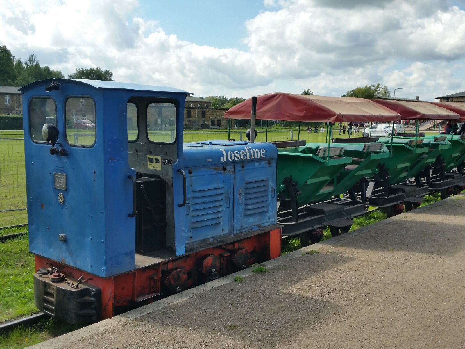Samsung Galaxy S5 sample photo. Brickyard park, railway, erlebnispark photography