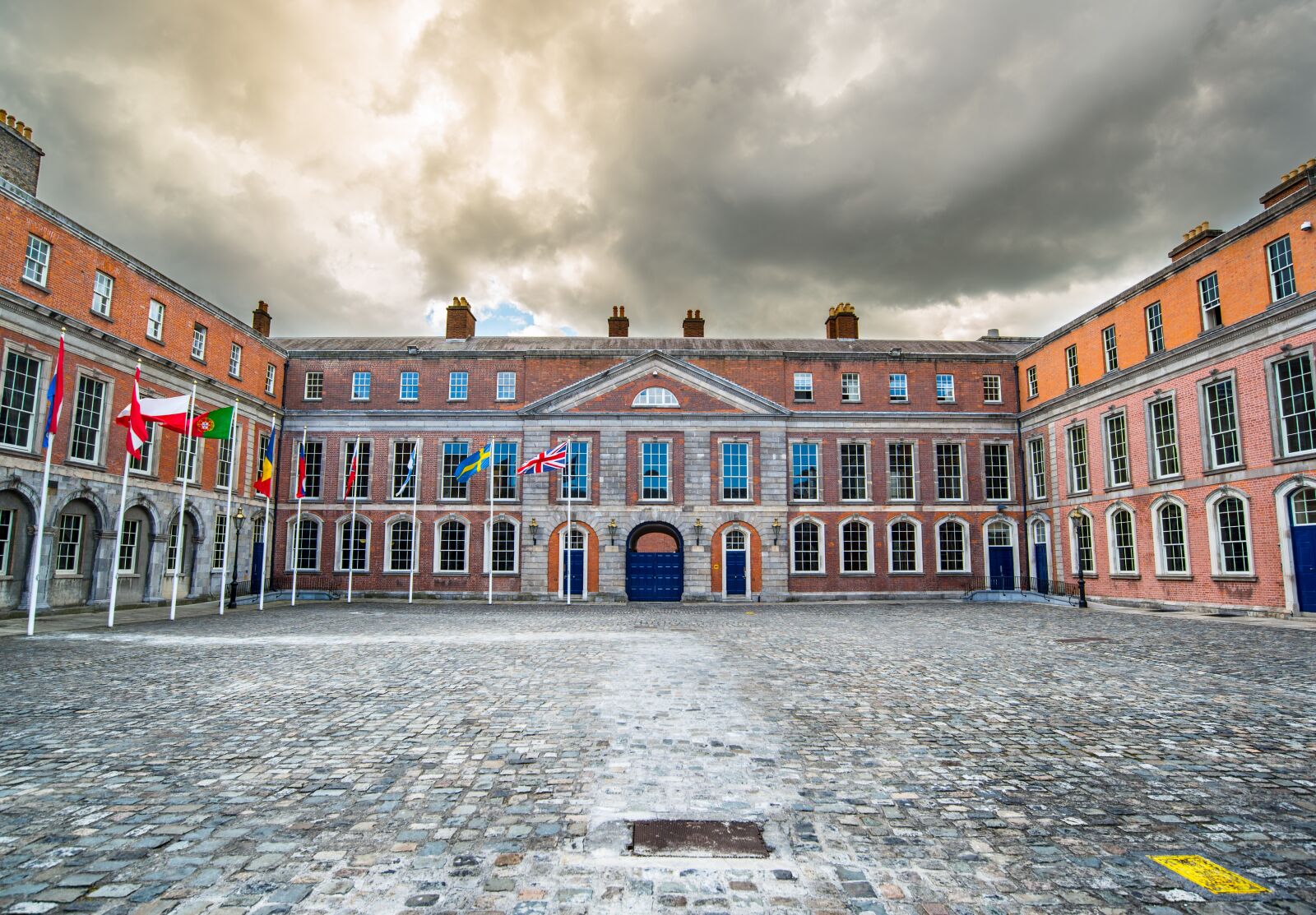 Nikon D610 sample photo. Dublin, castle, ireland photography