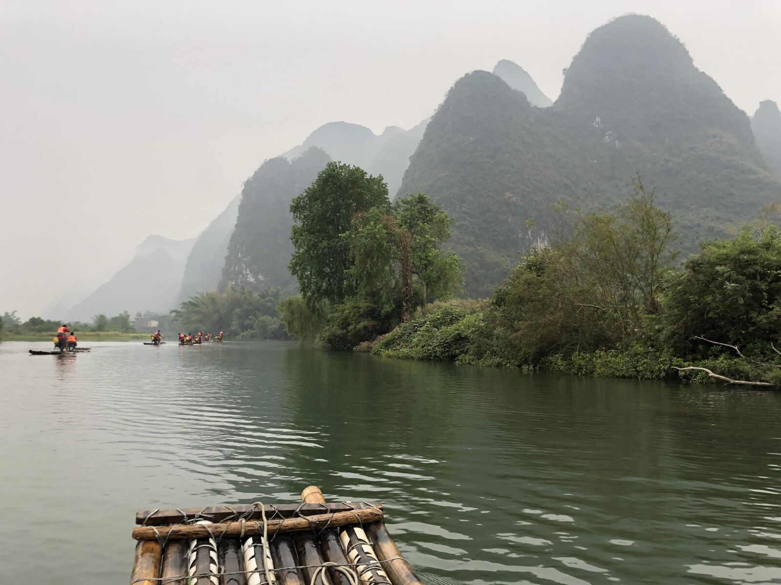 iPhone X back dual camera 4mm f/1.8 sample photo. Ecotourism, rafting, rural, tourism photography