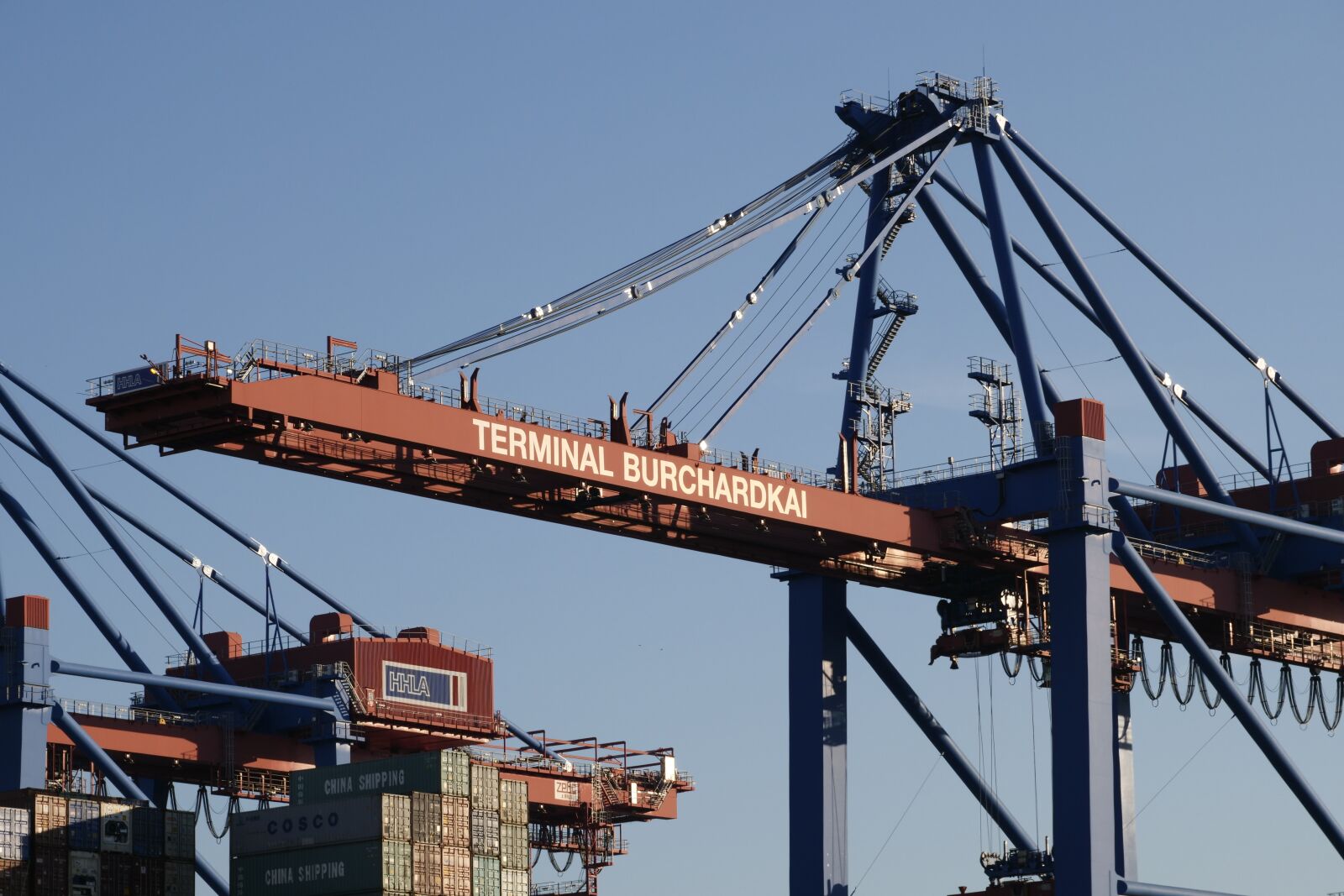Panasonic Lumix DC-G9 sample photo. Shipping, port industry, container photography