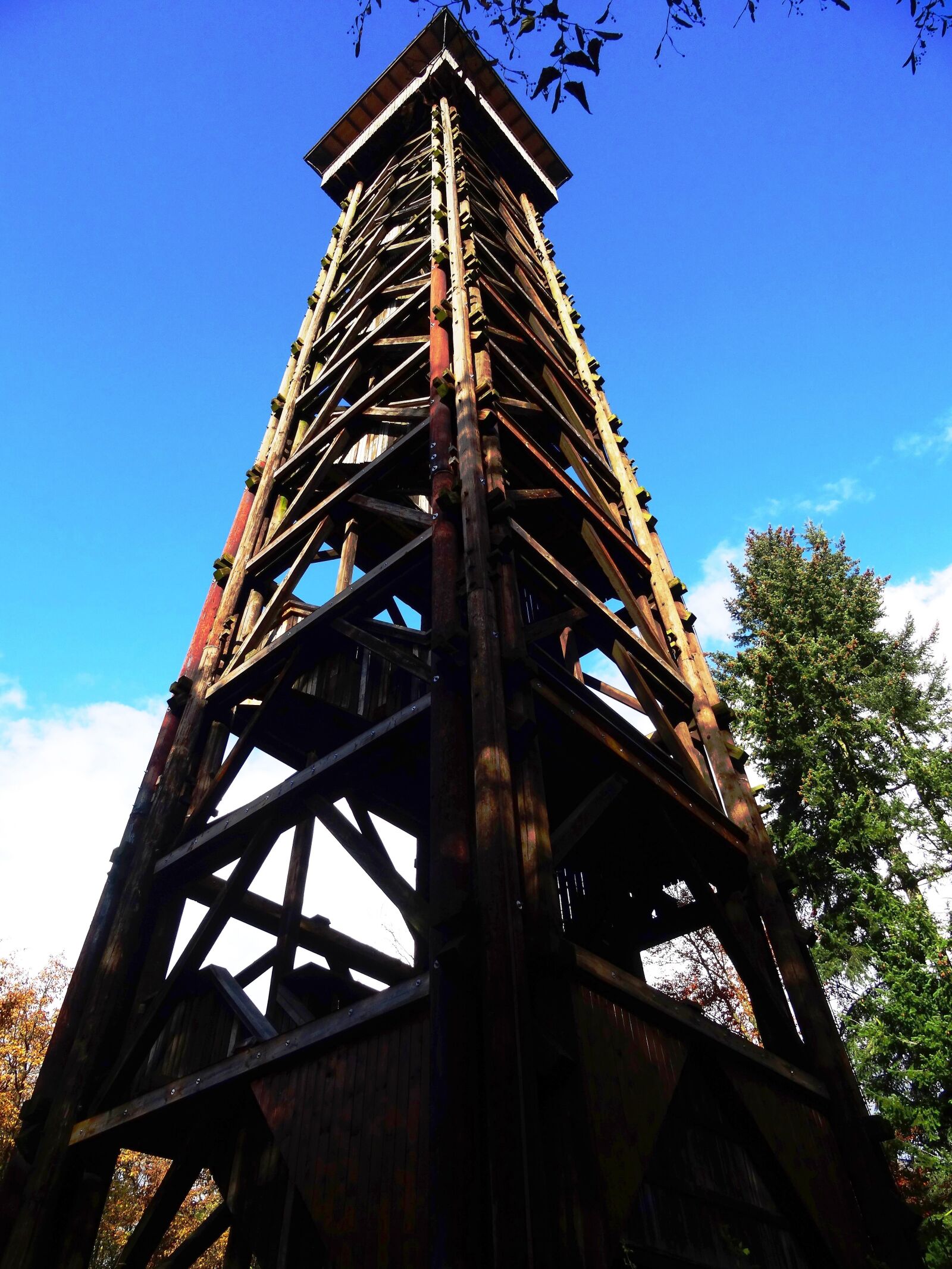 Sony Cyber-shot DSC-HX50V sample photo. Goethe tower, tower, frankfurt photography