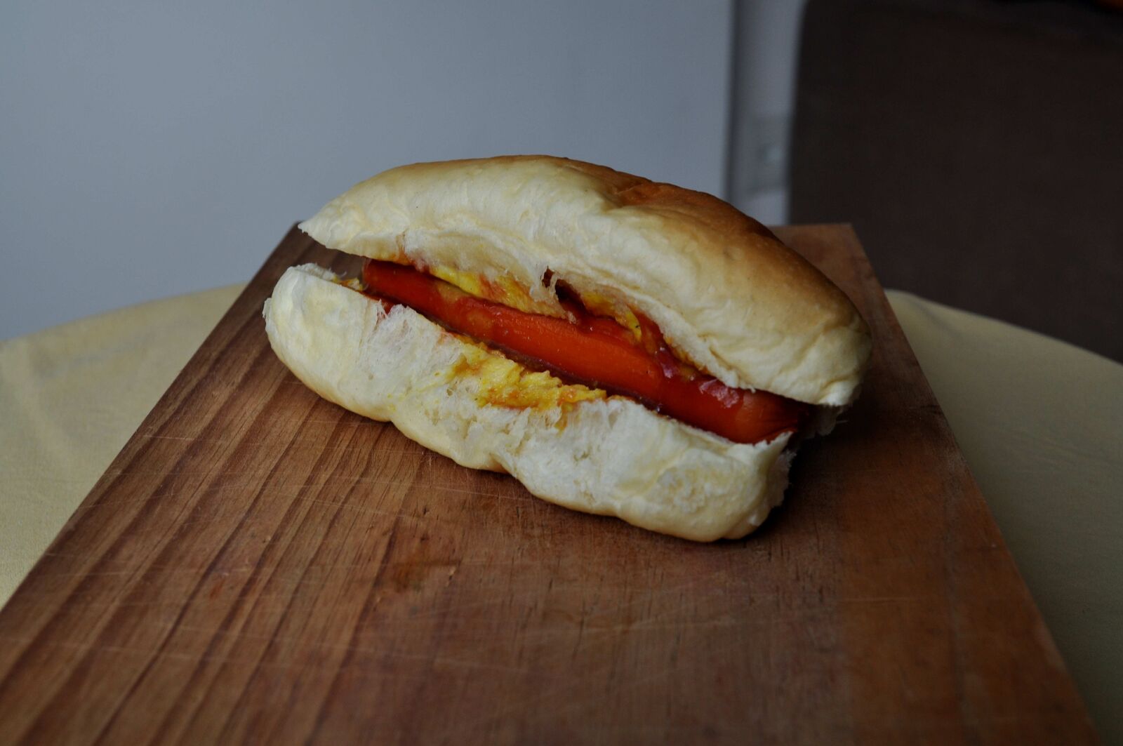 Nikon D5000 sample photo. Sandwich, bread, sausages photography