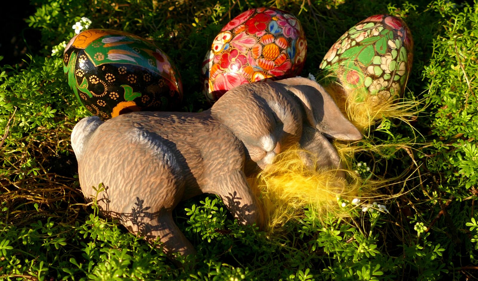 Panasonic Lumix DMC-FZ1000 sample photo. Easter, easter bunny, hare photography
