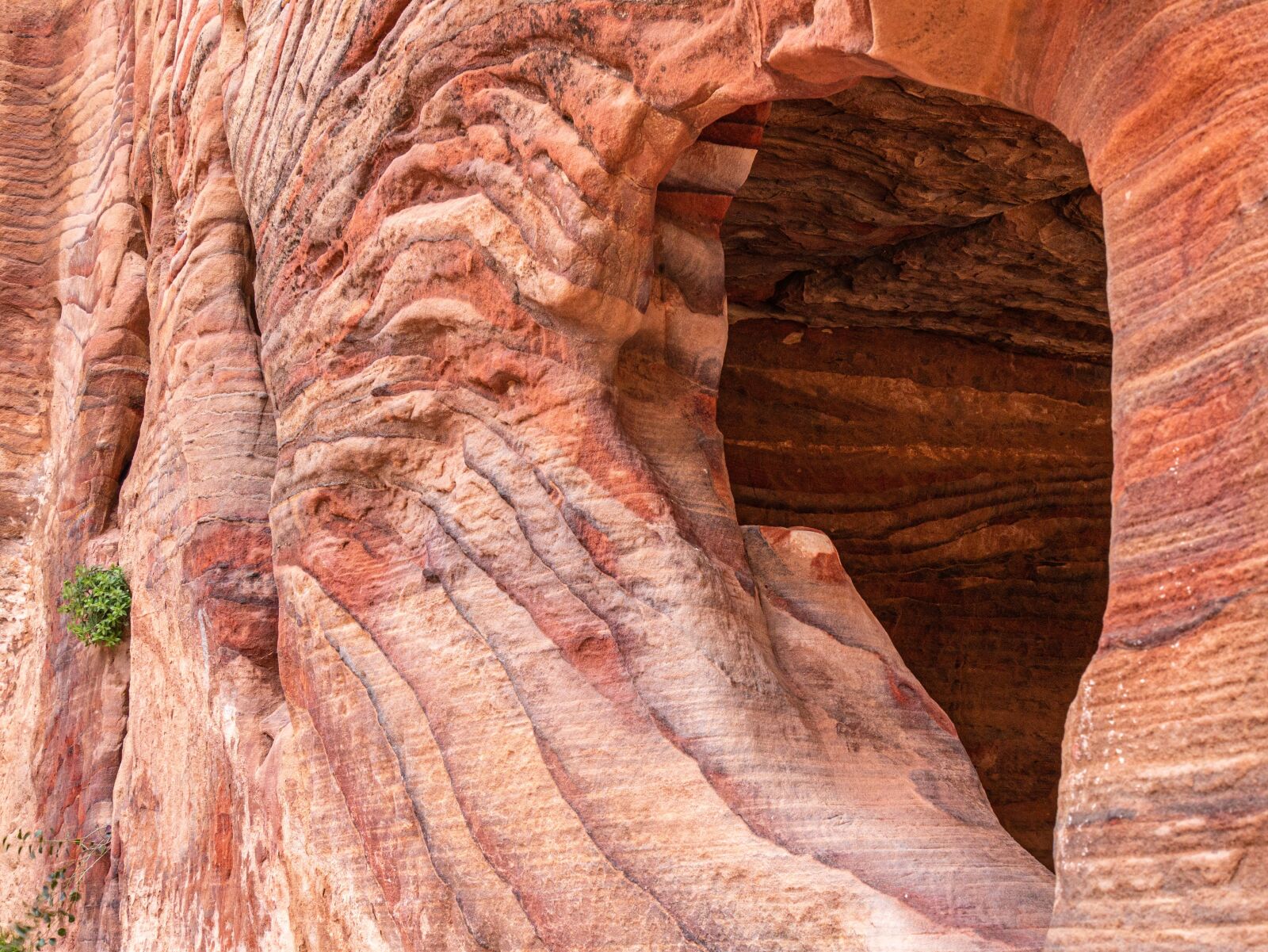 Panasonic DMC-G81 sample photo. Petra, jordan, cave photography