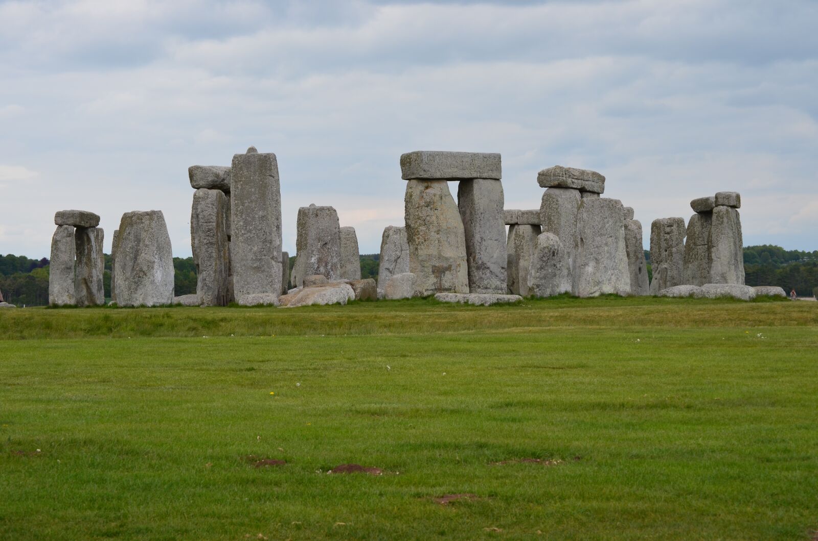 Nikon D5100 sample photo. Day out, stonehenge, memorial photography