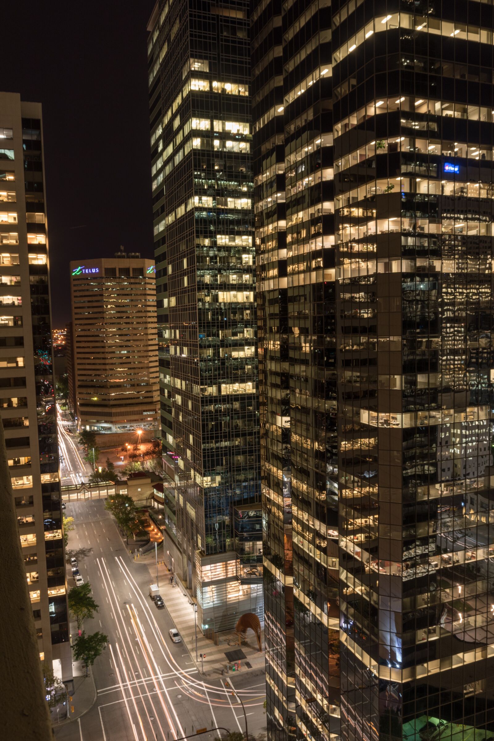 Nikon D5500 sample photo. Calgary, canada, skyscraper photography