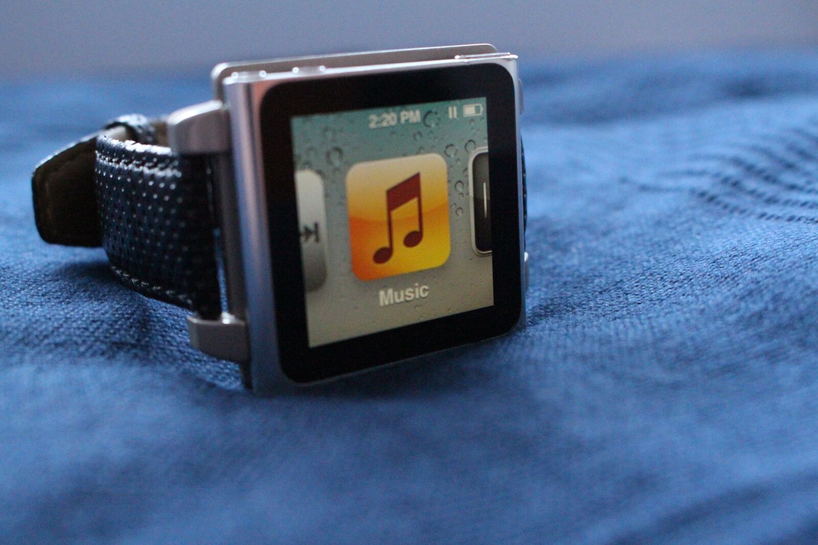 Canon EOS 700D (EOS Rebel T5i / EOS Kiss X7i) sample photo. Ipod, ipod nano, tech photography
