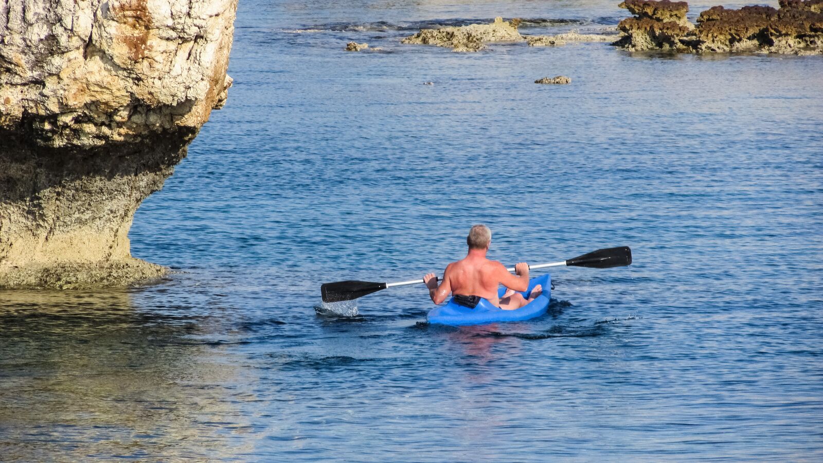 Canon PowerShot SX400 IS sample photo. Canoe, canoeing, water photography